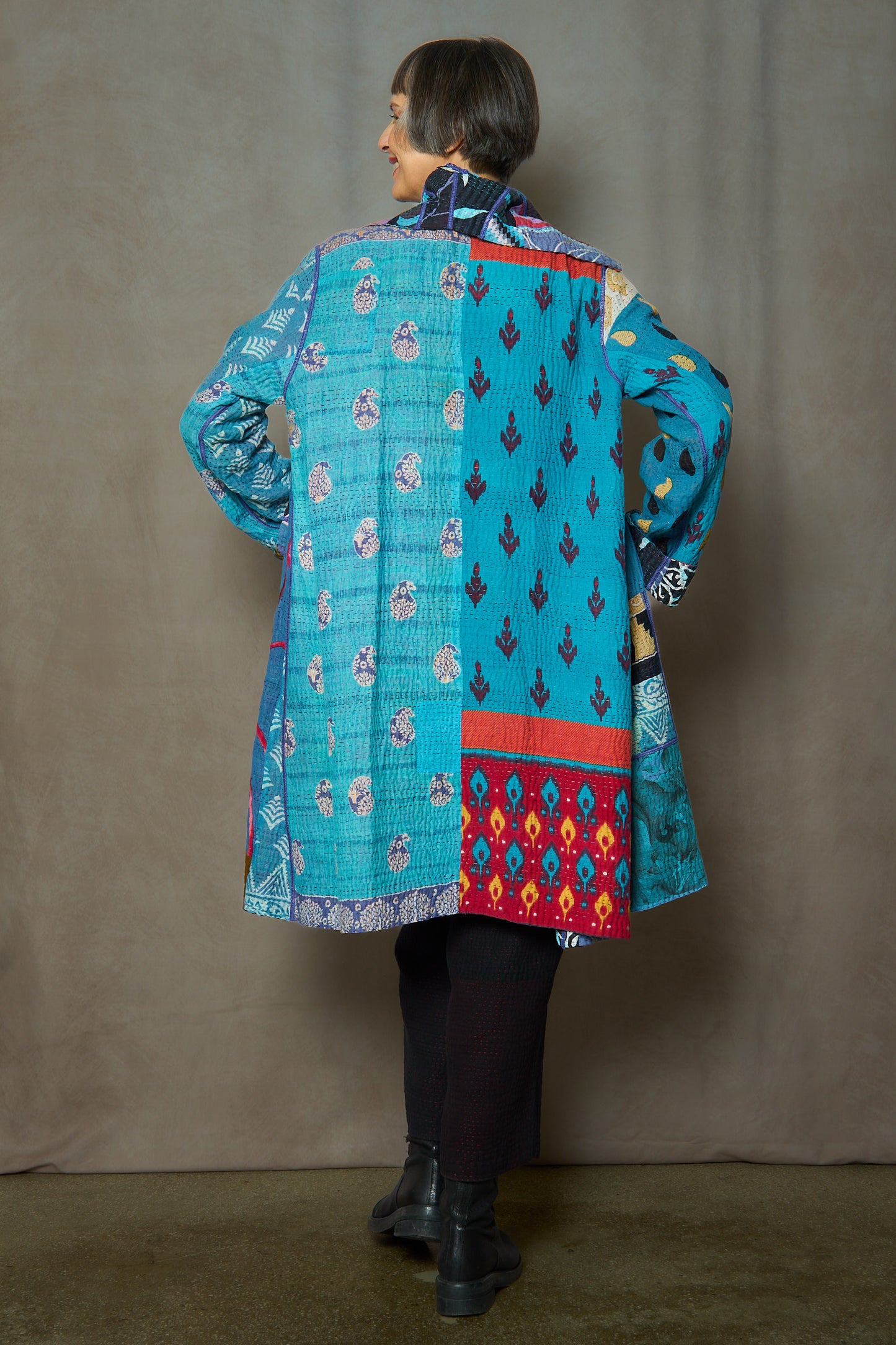 PUZZLE KANTHA POCKET MEDIUM COAT - pz4316-0001m -