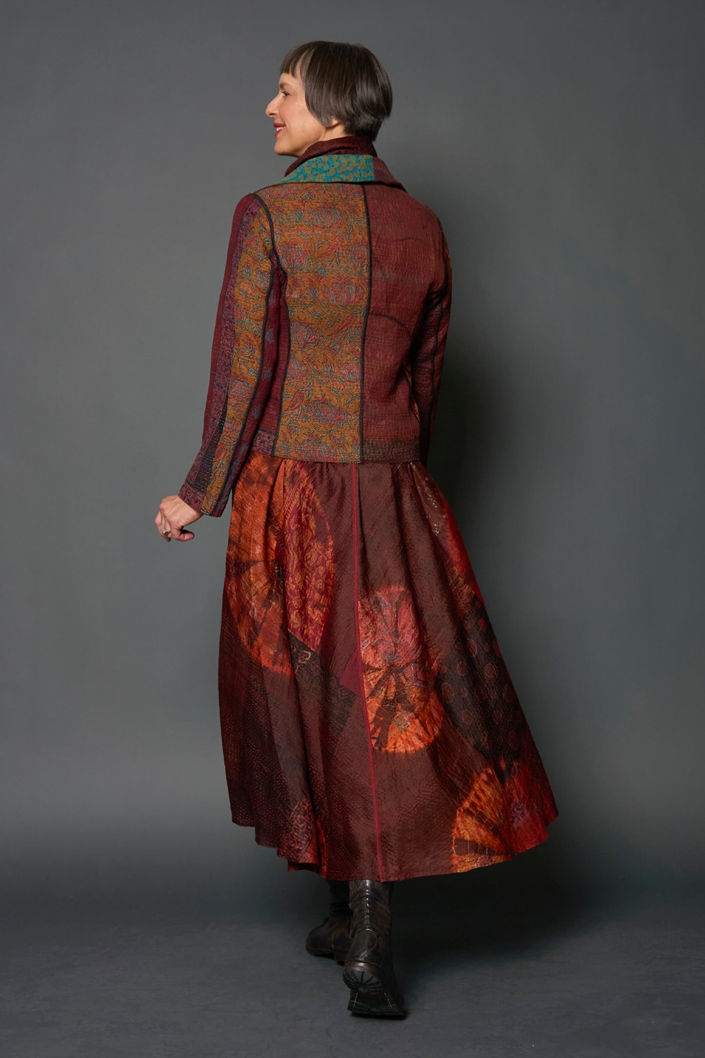 JACQUARD SILK KANTHA CROPPED BASIC JACKET - js4096-brn -