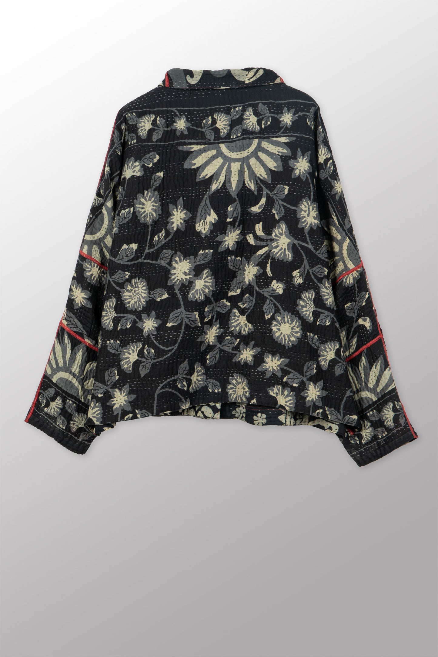 BLACK AND WHITE PRINT PATCH KANTHA HIGH-NECK CROPPED JACKET - pn4095-blk -