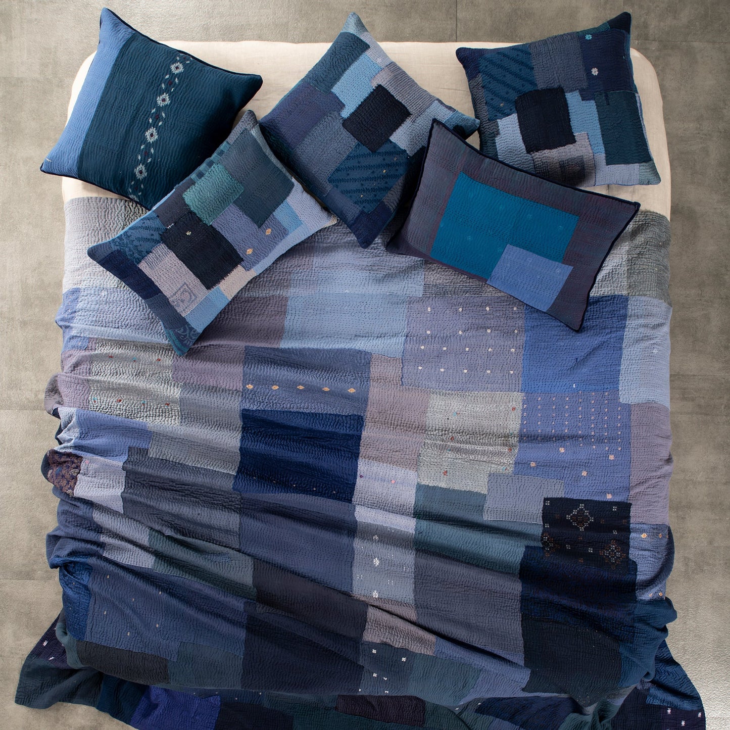 Landscape Handmade Vintage Kantha Bedcover -Navy -