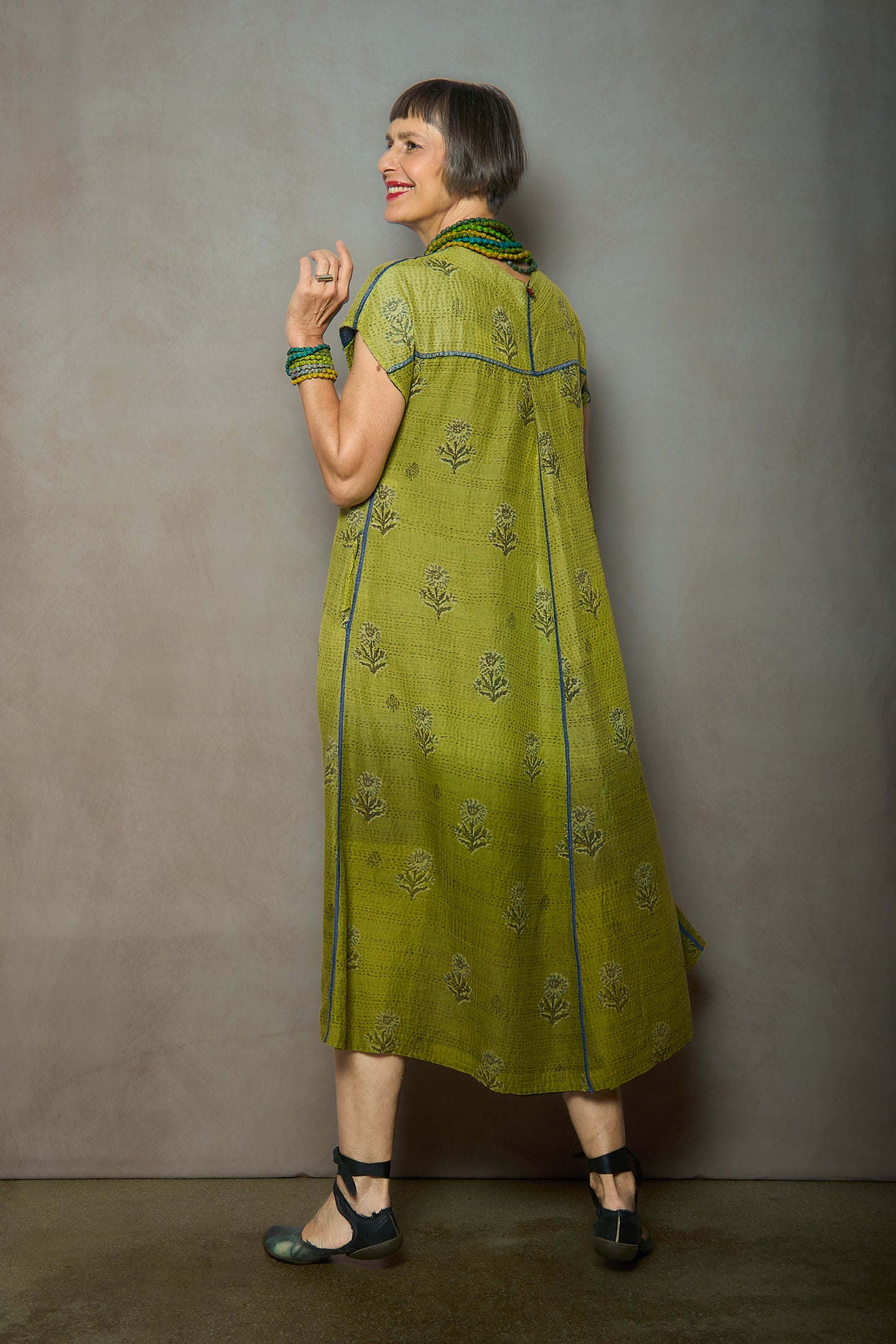 MARBLE FRAY PATCH KANTHA V-NECK FRENCH SLV. DRESS - mf2467-grn -