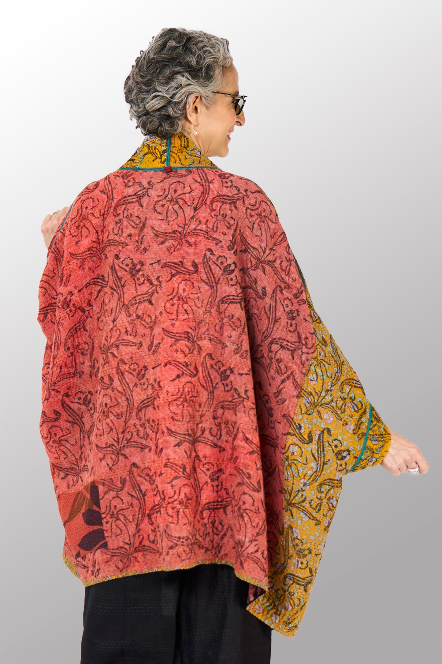 VINTAGE COTTON KANTHA DOUBLE COLLAR PONCHO - cv4323-0053a -