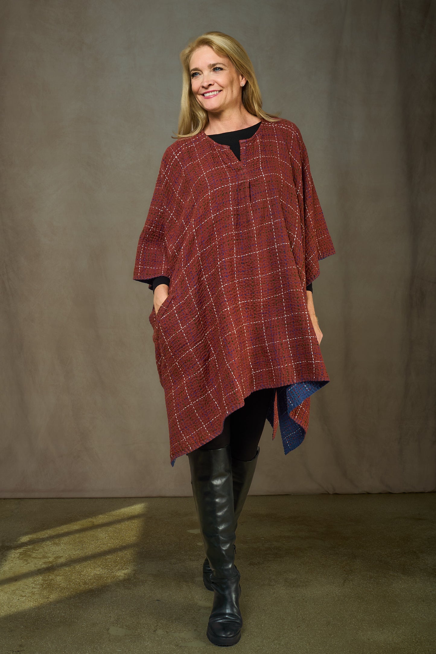 WOOL WAFFLE KANTHA PONCHO MEDIUM - ww3071-brn -