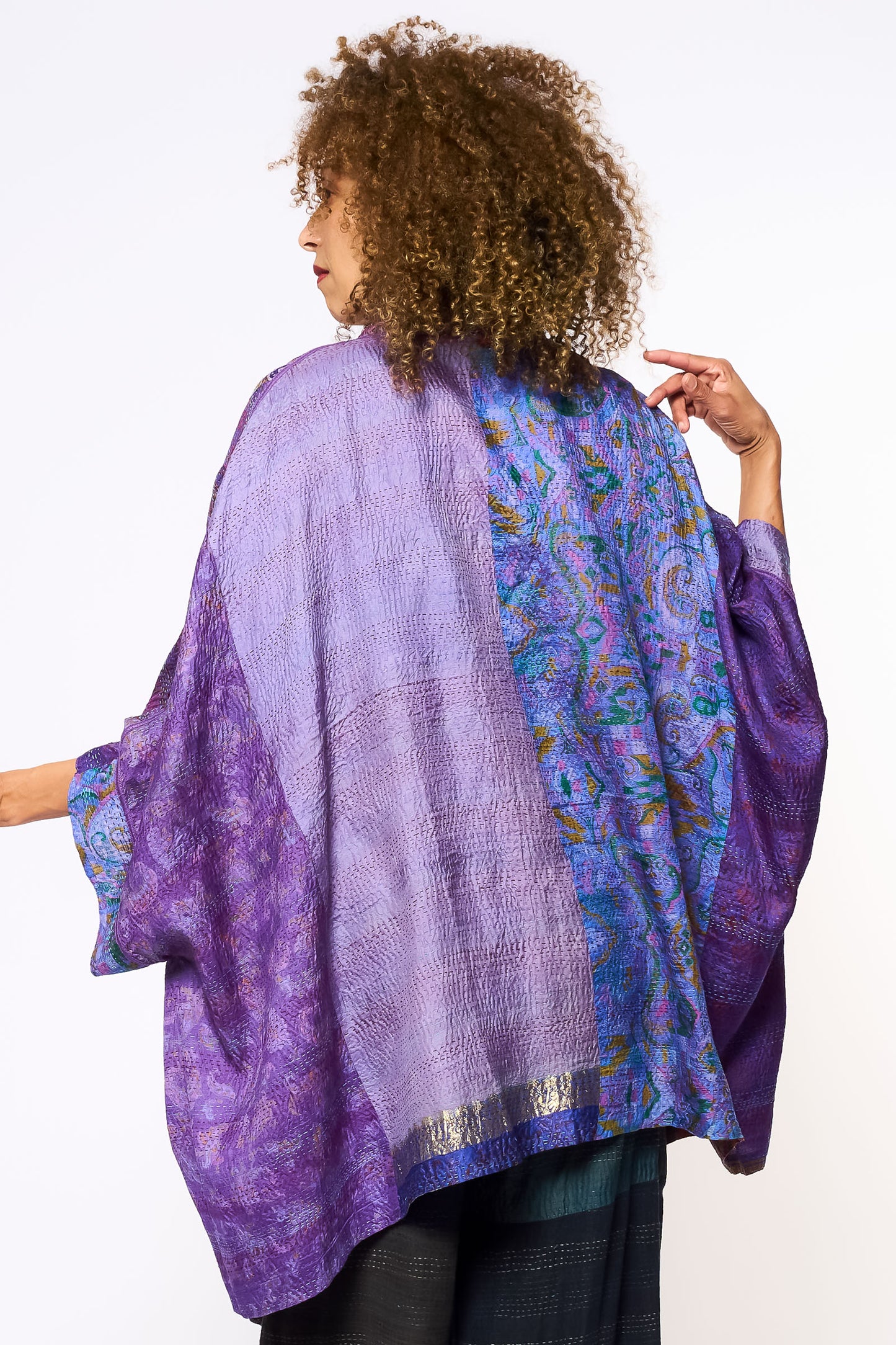 VINTAGE SILK KANTHA DOUBLE COLLAR PONCHO - sv2323-0022a -