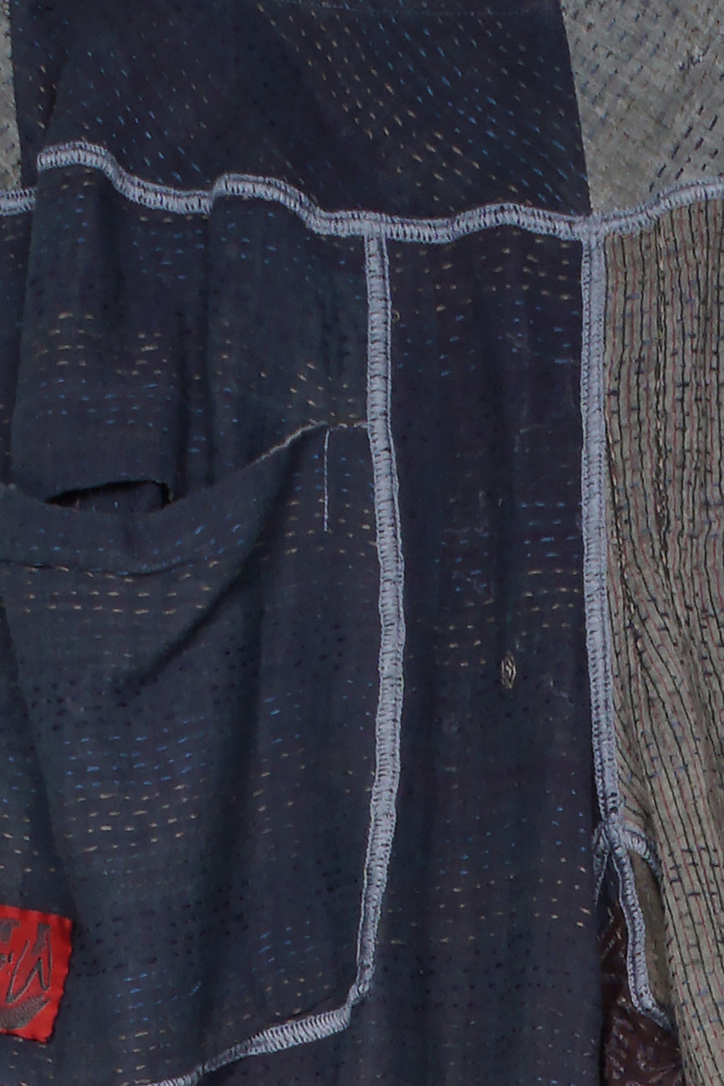FRAYED PATCH KANTHA KNEE TUCKED PANTS - fi2625-gry -