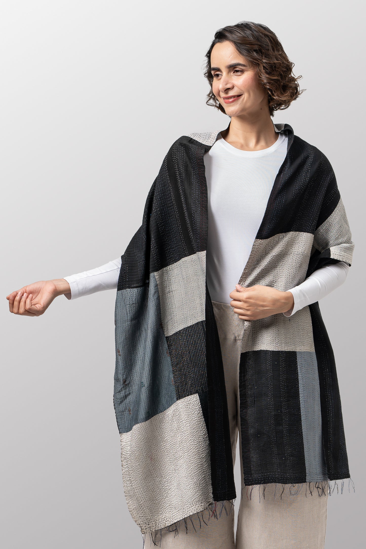 COTTON SILK SW PATCH OMBRE KANTHA SCARF STANDARD - wo2801-blk -