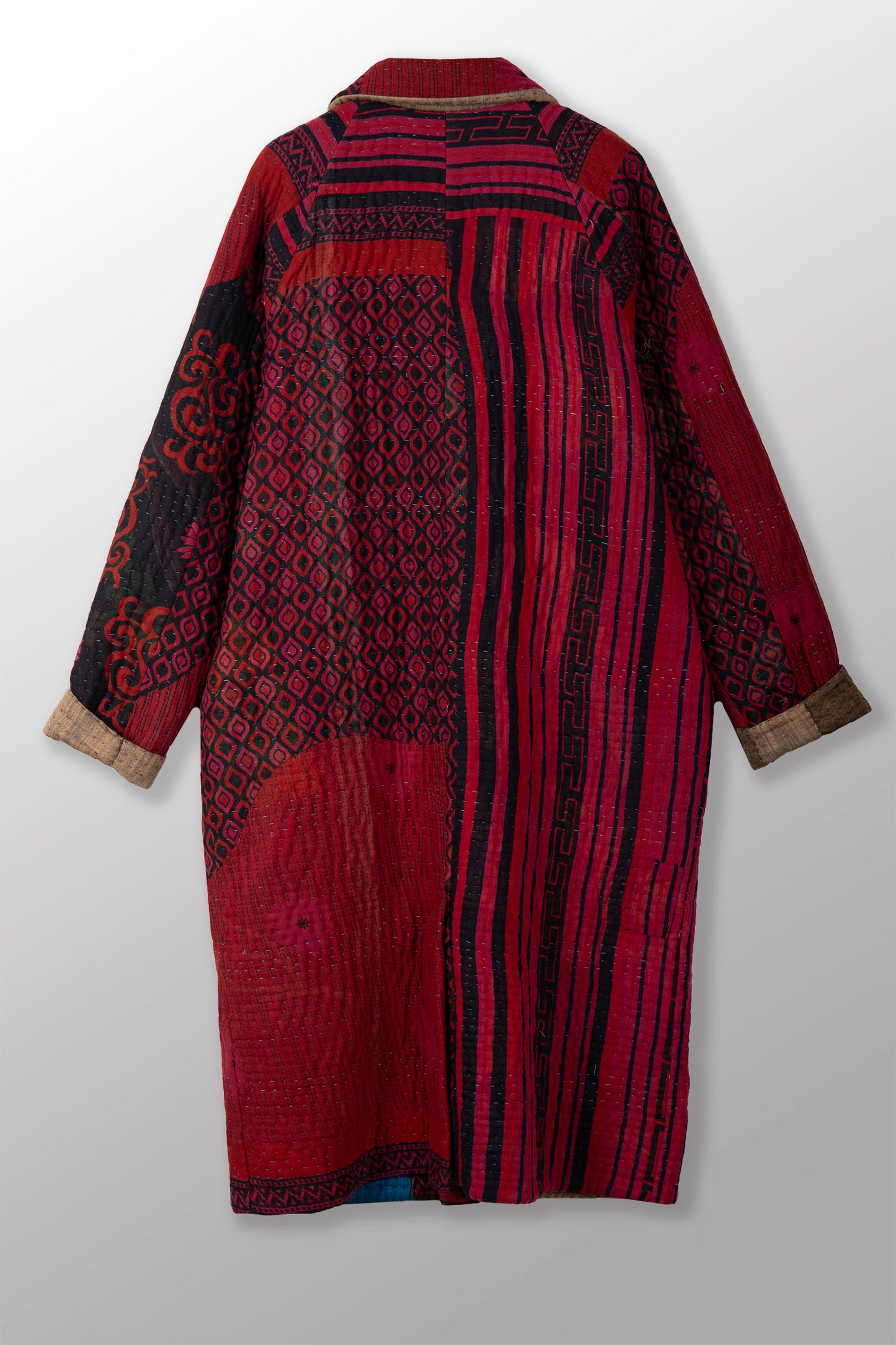 QUILTED OVERDYE COTTON KANTHA RAGLAN SLEEVE COAT - oq5337-cred003m -