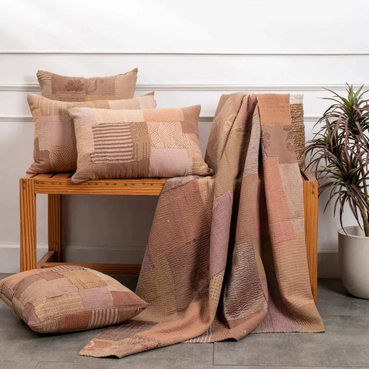 Mosaic Fray Handmade Vintage Kantha Throw -Mushroom