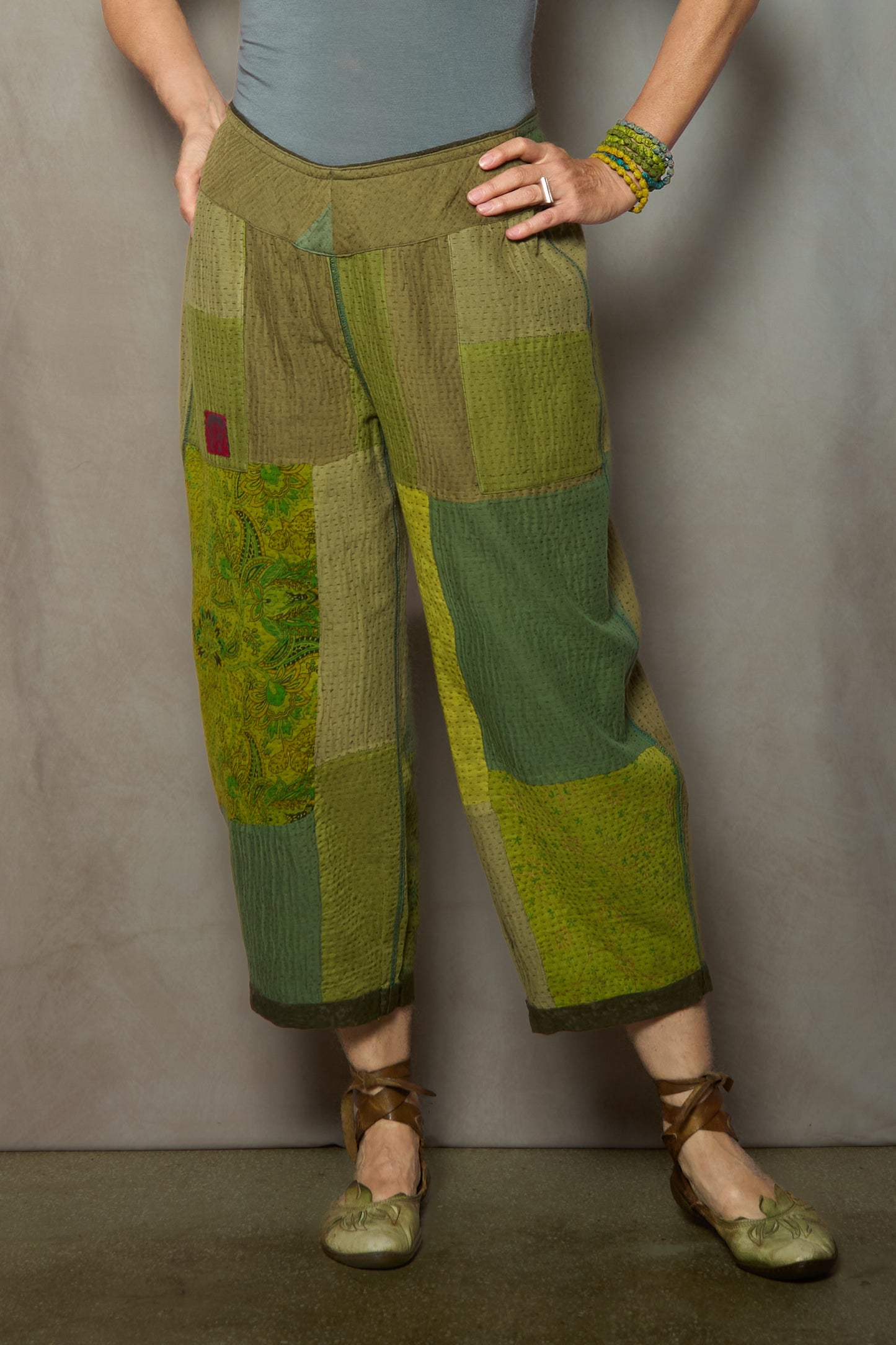 DUCK SUN DYE WITH PATCH KANTHA NEW LANTERN PANTS - us2651-grn -