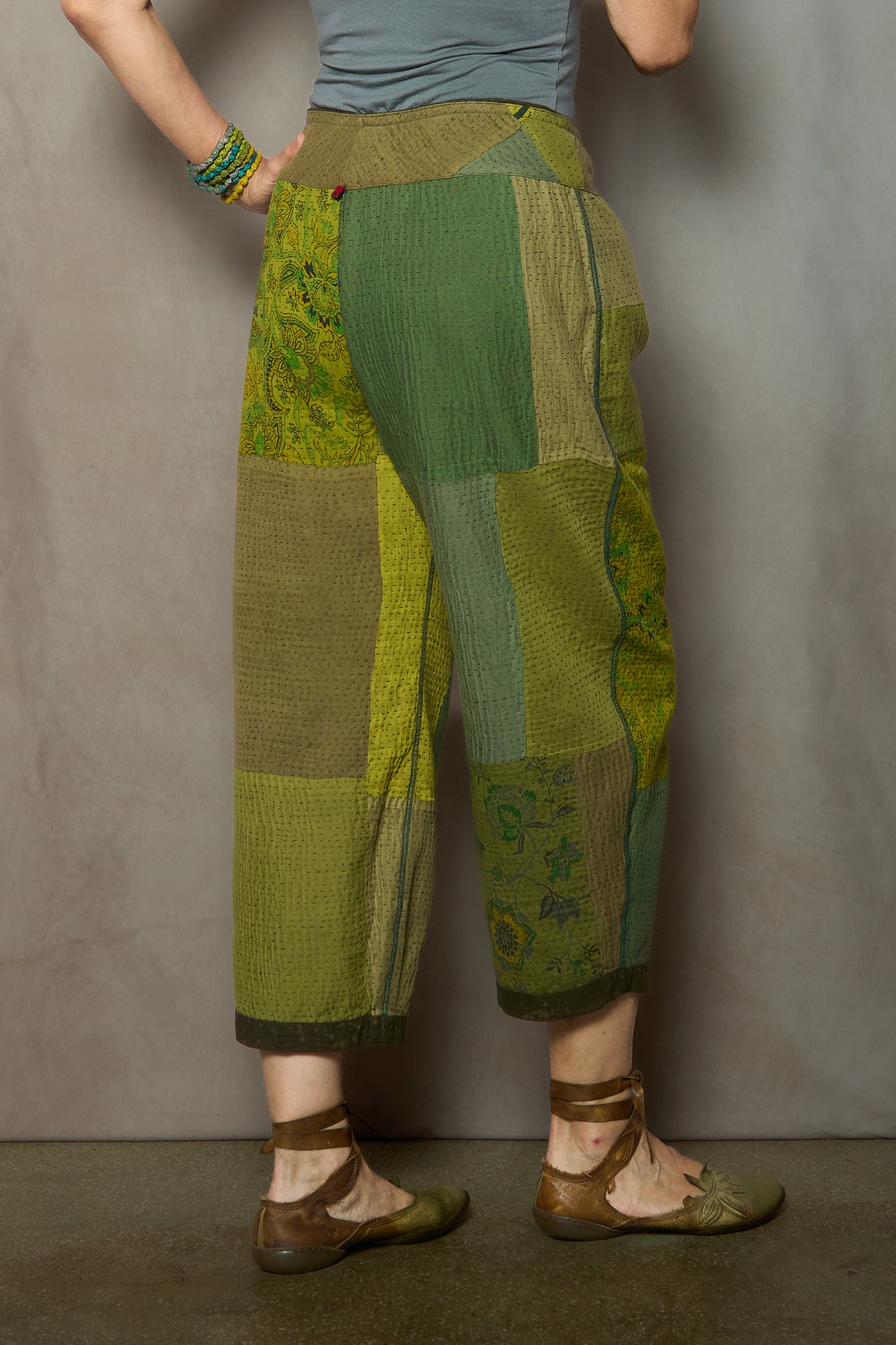 DUCK SUN DYE WITH PATCH KANTHA NEW LANTERN PANTS - us2651-grn -