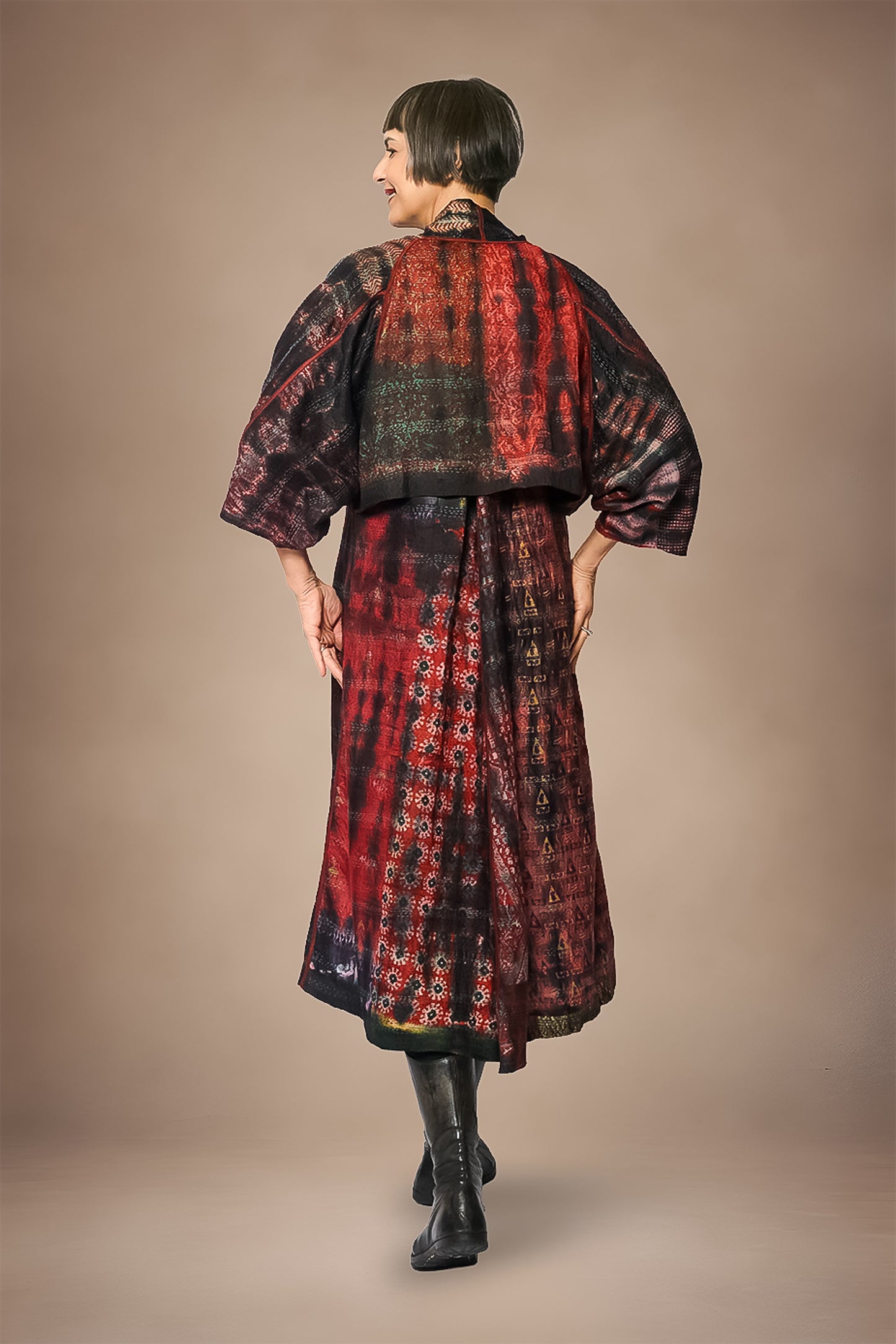 TIE DYE VINTAGE SILK KANTHA PUFF SLV. SHRUG - st-sv2062-mrn -