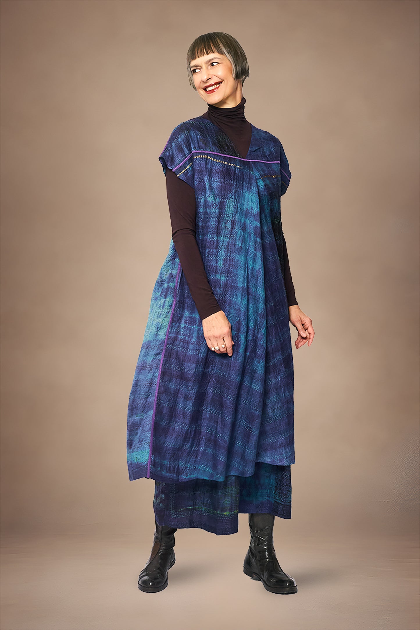 TIE DYE VINTAGE SILK KANTHA V-NECK FRENCH SLV. DRESS - st-sv2467-nvy -