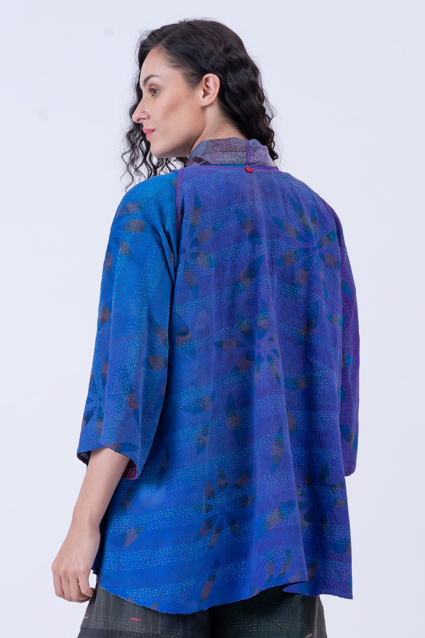 GEORGETTE VINTAGE SILK PATCH KANTHA KIMONO JACKET - gs2004-prp -