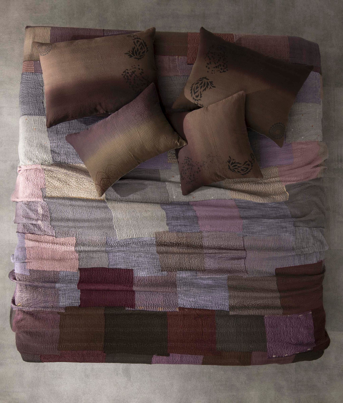 Vintage Fray Patch & Ombre Kantha Bedcover -Chocolate -