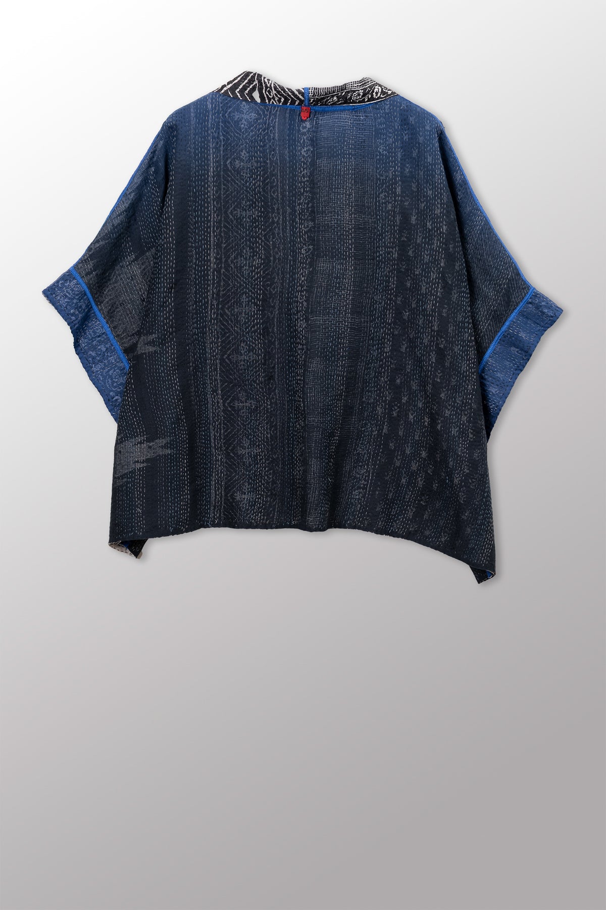 SILK COTTON OMBRE PRINT KANTHA MINI PONCHO - os2060-blk -