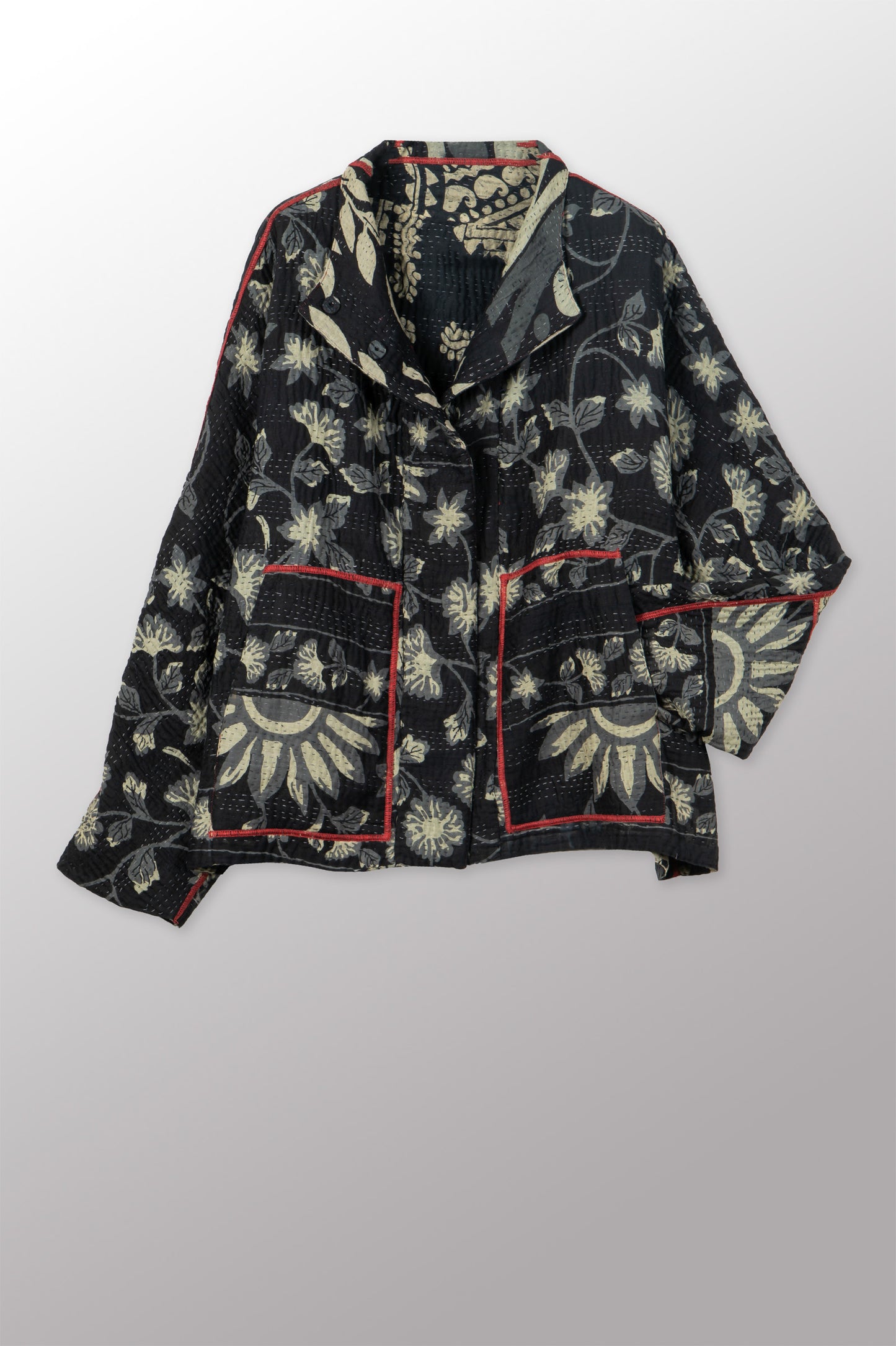 BLACK AND WHITE PRINT PATCH KANTHA HIGH-NECK CROPPED JACKET - pn4095-blk -