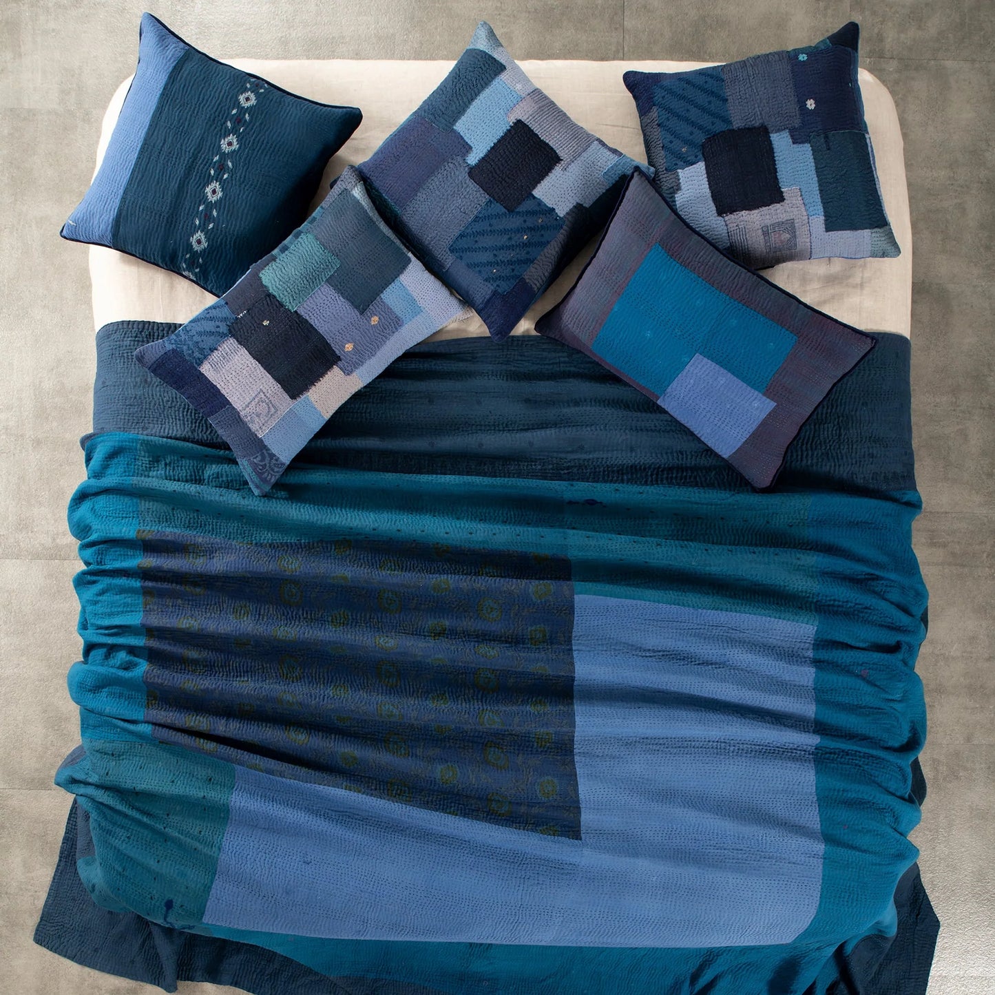 Landscape Fray Patch Vintage Kantha Quilts -Navy
