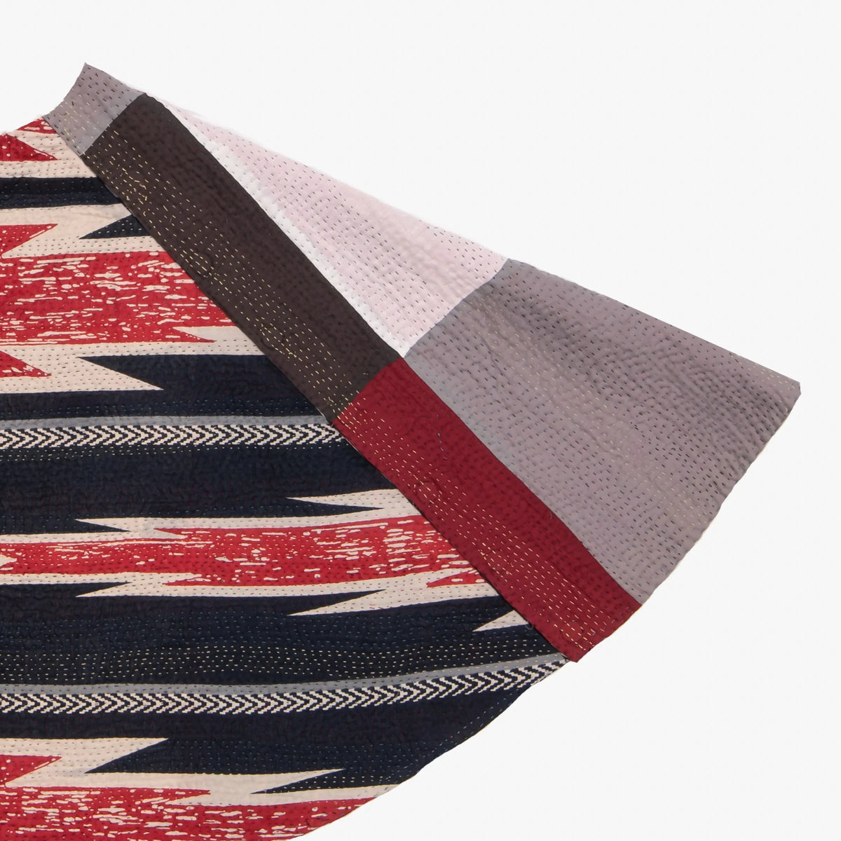 Monotone Ikat Handmade Vintage Kantha Tree Skirt -Red