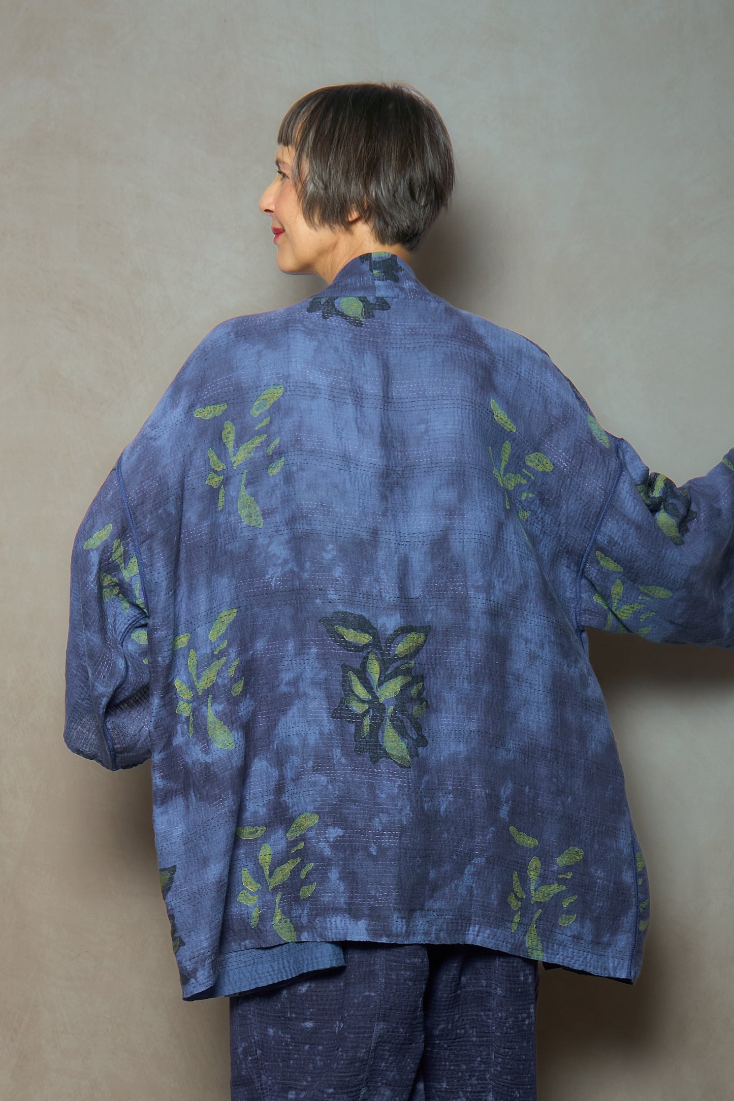 CLOUD TIE DYE FLORAL KANTHA KIMONO COLLAR JACKET - uf2j108-blu -