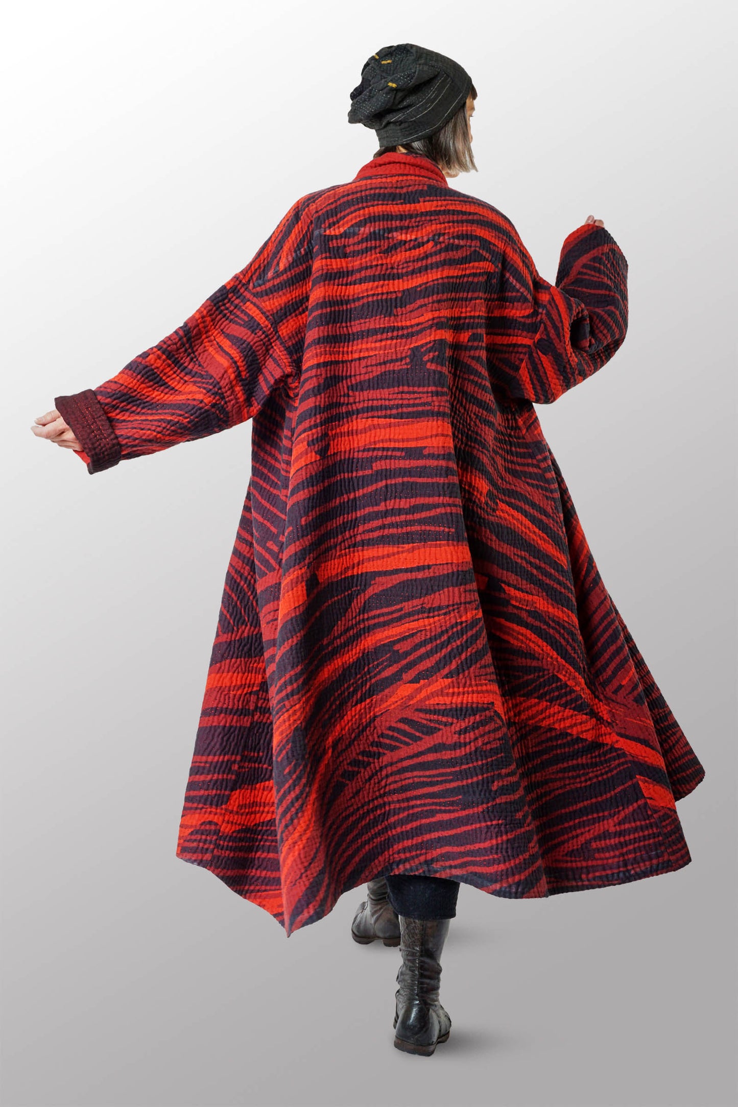 MAGMA AND OMBRE KANTHA NEW OVERSIZED COAT - mw5342-red -