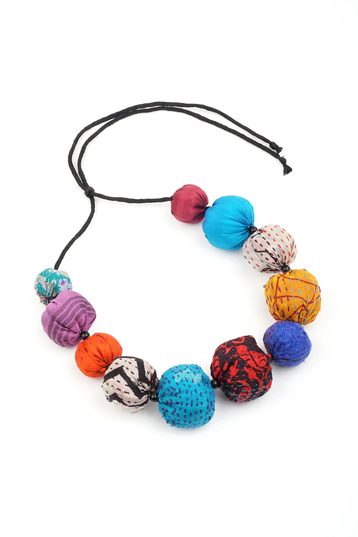 SILK RAINBOW KANTHA NUTS SHORT NECKLACE - sr2700-mlt -