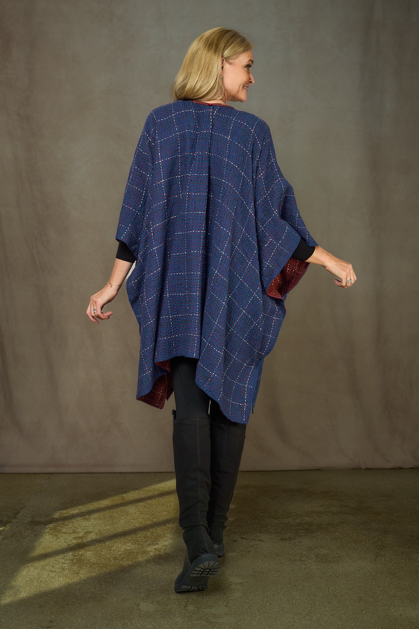 WOOL WAFFLE KANTHA PONCHO MEDIUM - ww3071-brn -