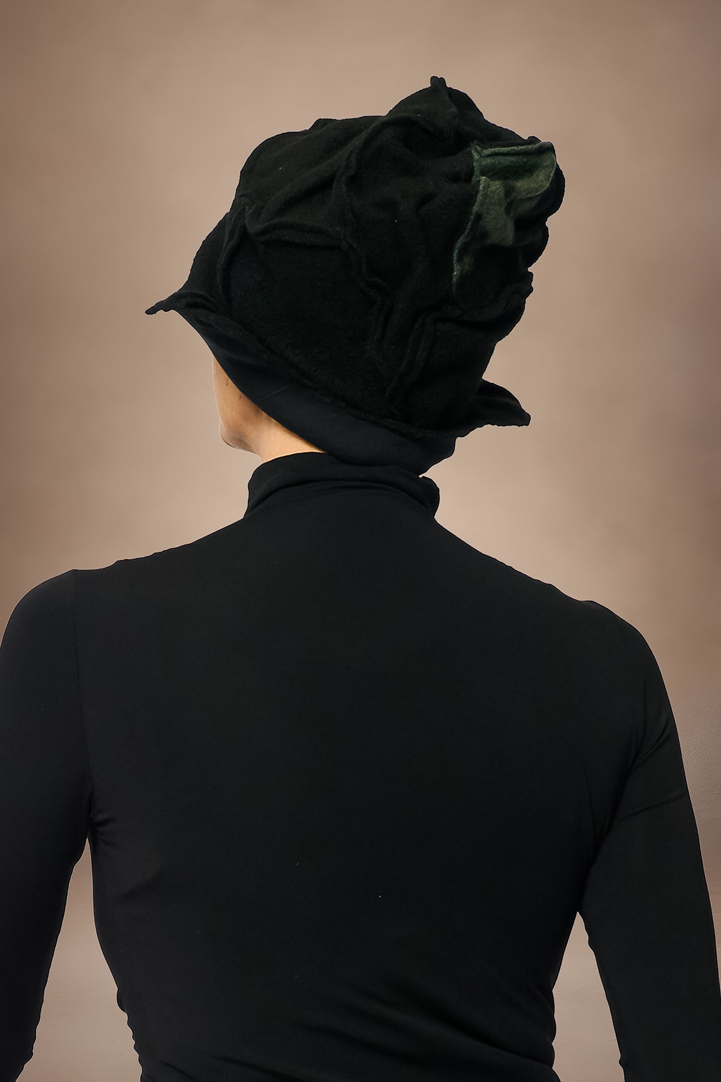 CIRCLE TIE DYE BOILED WOOL HELMET - tw1885-blk -