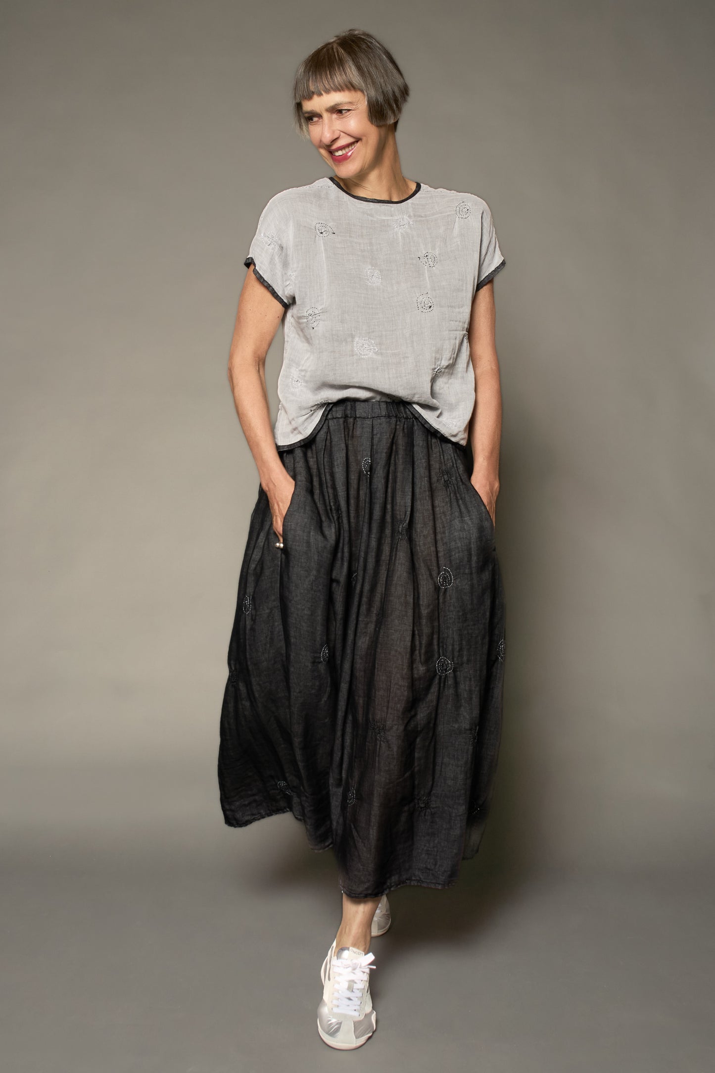 GAUZE SHIBORI GARMENT KANTHA BLOUSE - gg2534-blk -