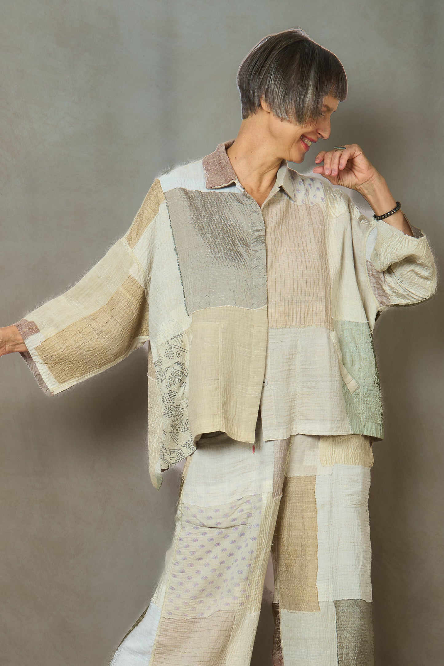 MOSAIC FRAY PATCH KANTHA CROPPED TENT SHIRT - zb2596-ivy -