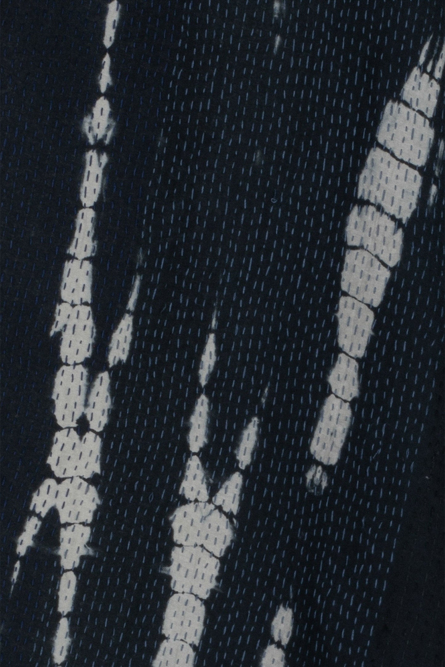 SERPENT PRINT KANTHA BACK PLEATED VEST - sp2221-blk -