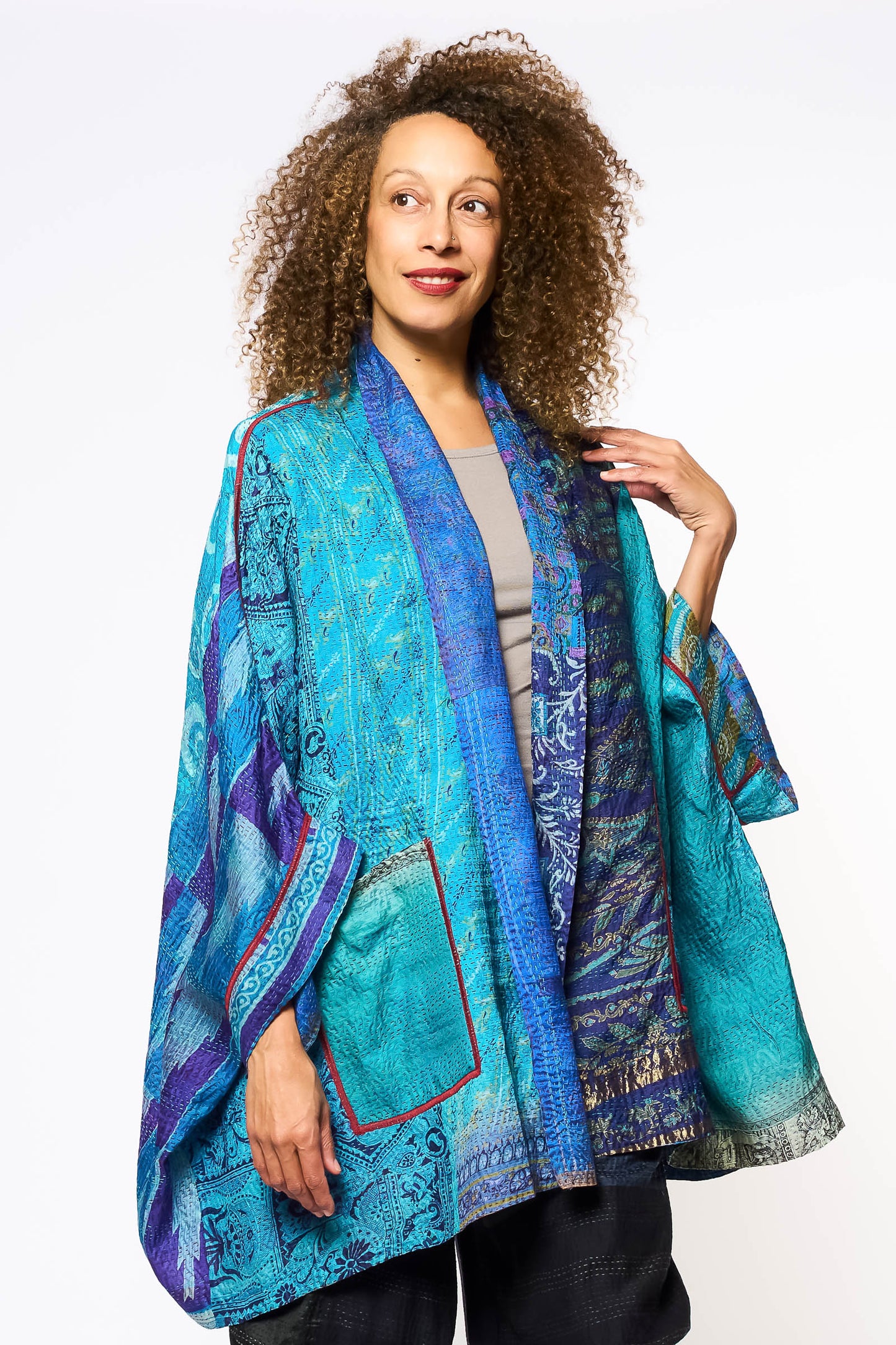 VINTAGE SILK KANTHA DOUBLE COLLAR PONCHO - sv2323-0021a -