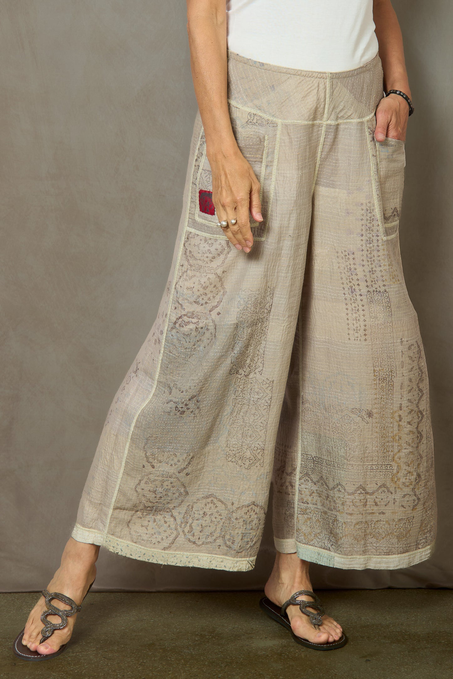 MOSAIC FRAY PATCH KANTHA MID RISE WIDE LEG PANTS - zb2665-ivy -