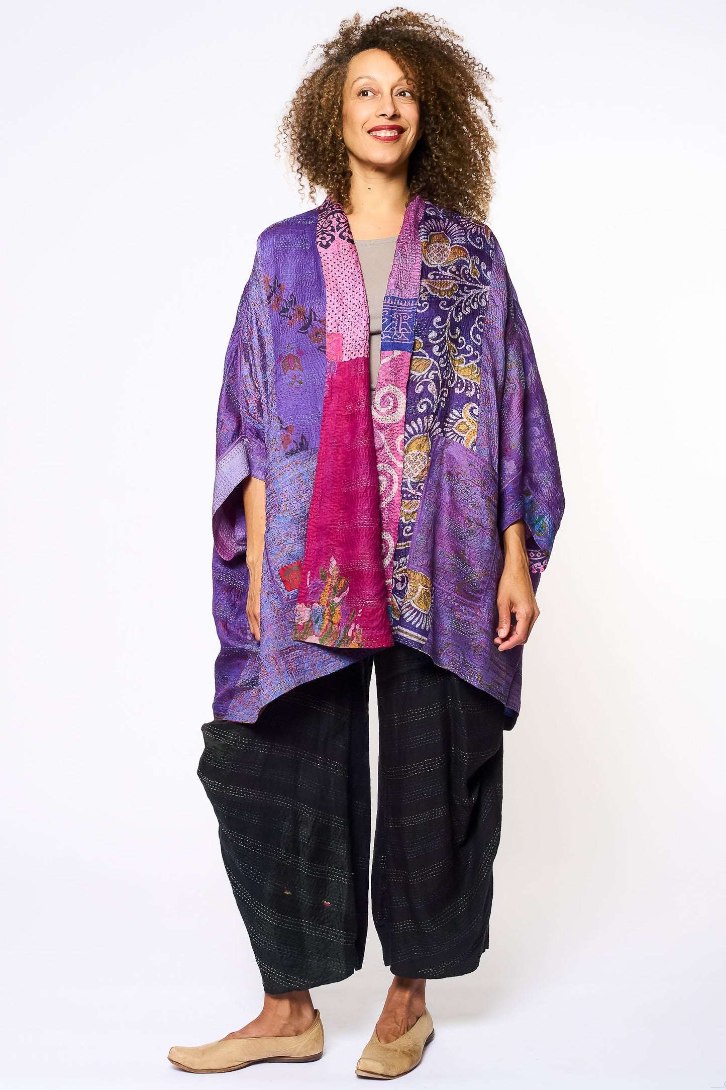 VINTAGE SILK KANTHA DOUBLE COLLAR PONCHO - sv2323-0022a -