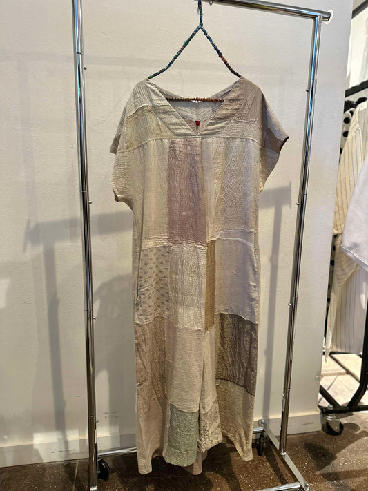 MOSAIC FRAY PATCH KANTHA V-NECK FRENCH SLV. DRESS - zb2467-ivy -