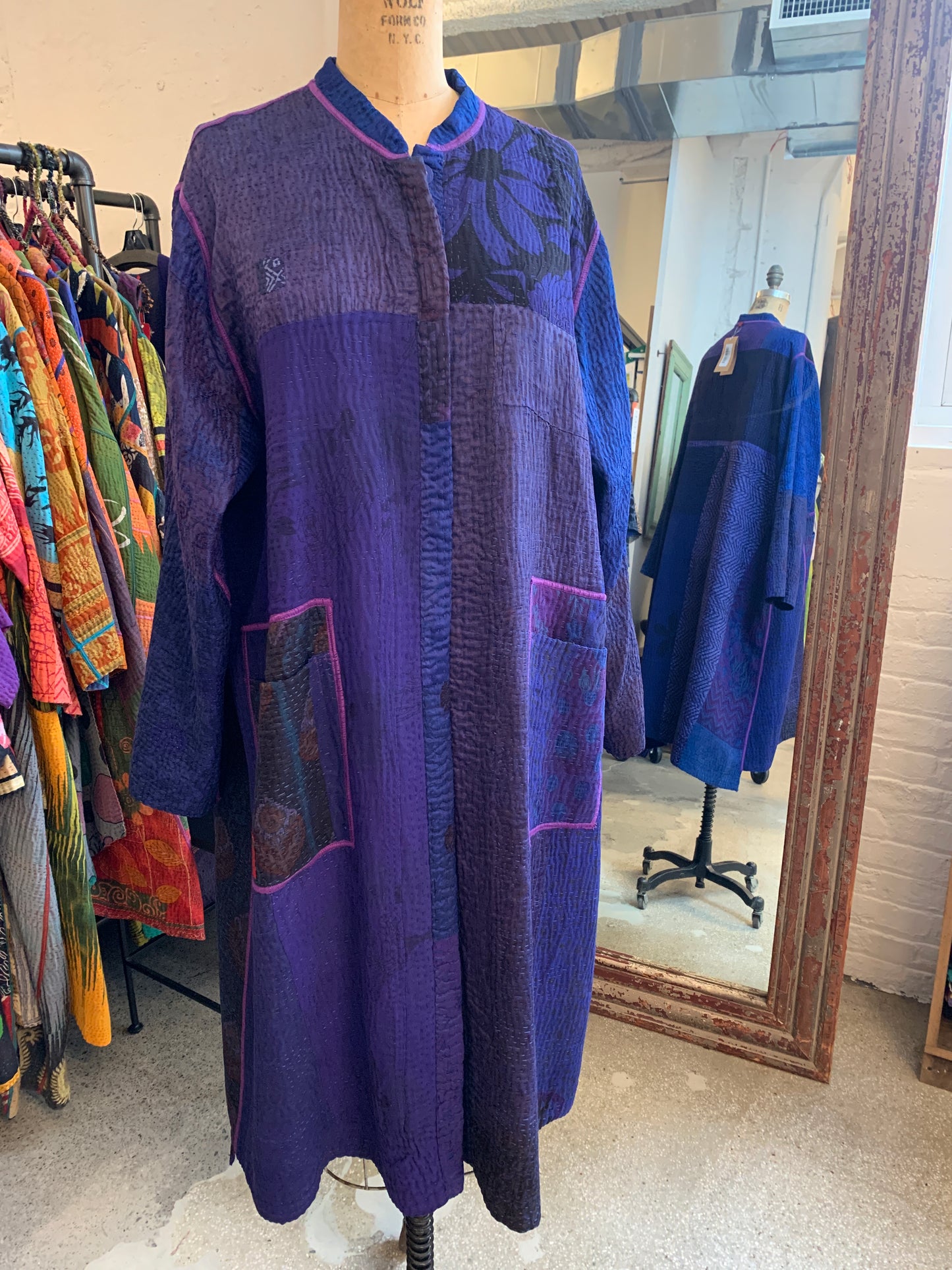 JACQUARD SILK KANTHA KAFTAN COAT - js4343-nvy -
