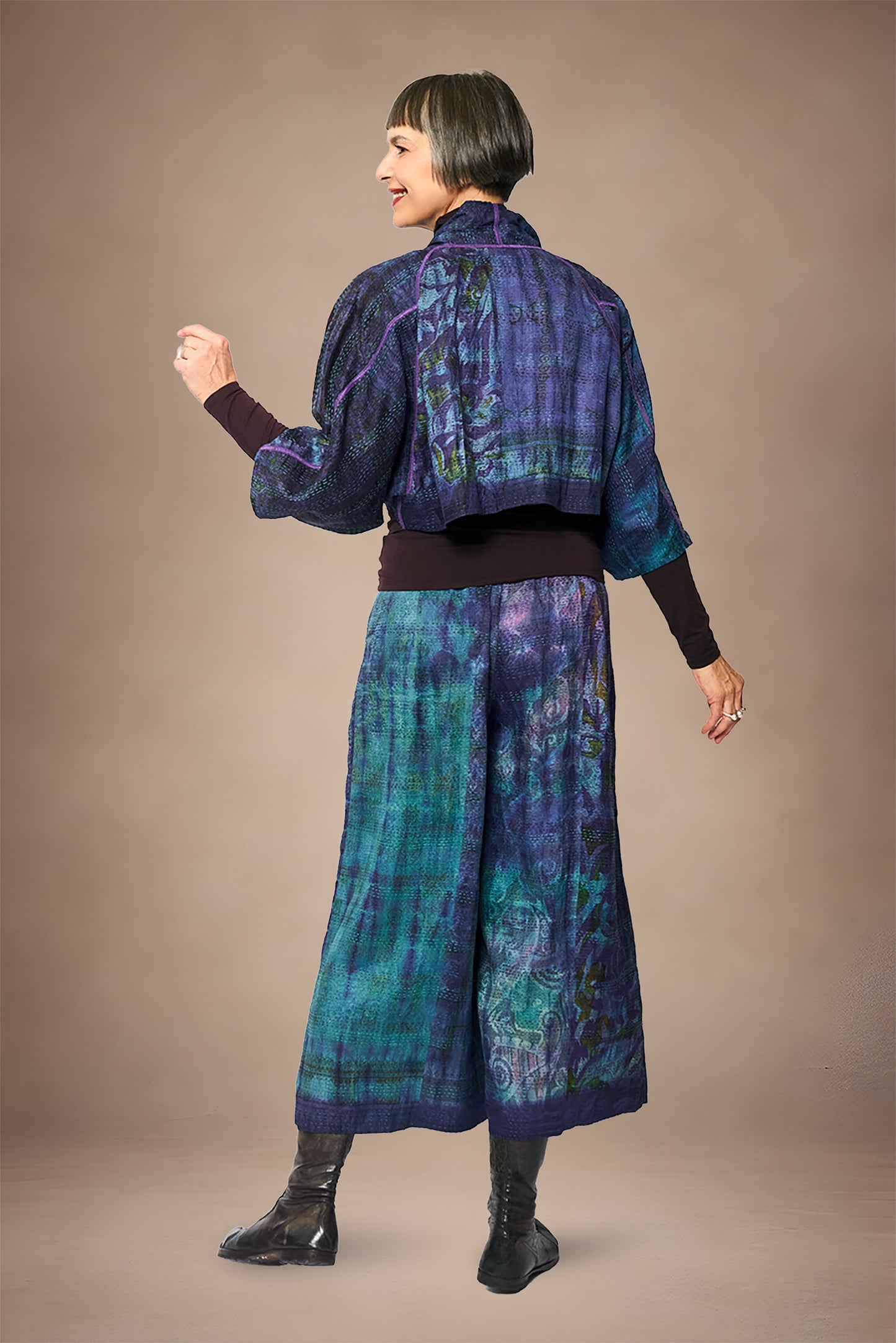 TIE DYE VINTAGE SILK KANTHA PUFF SLV. SHRUG - st-sv2062-nvy -