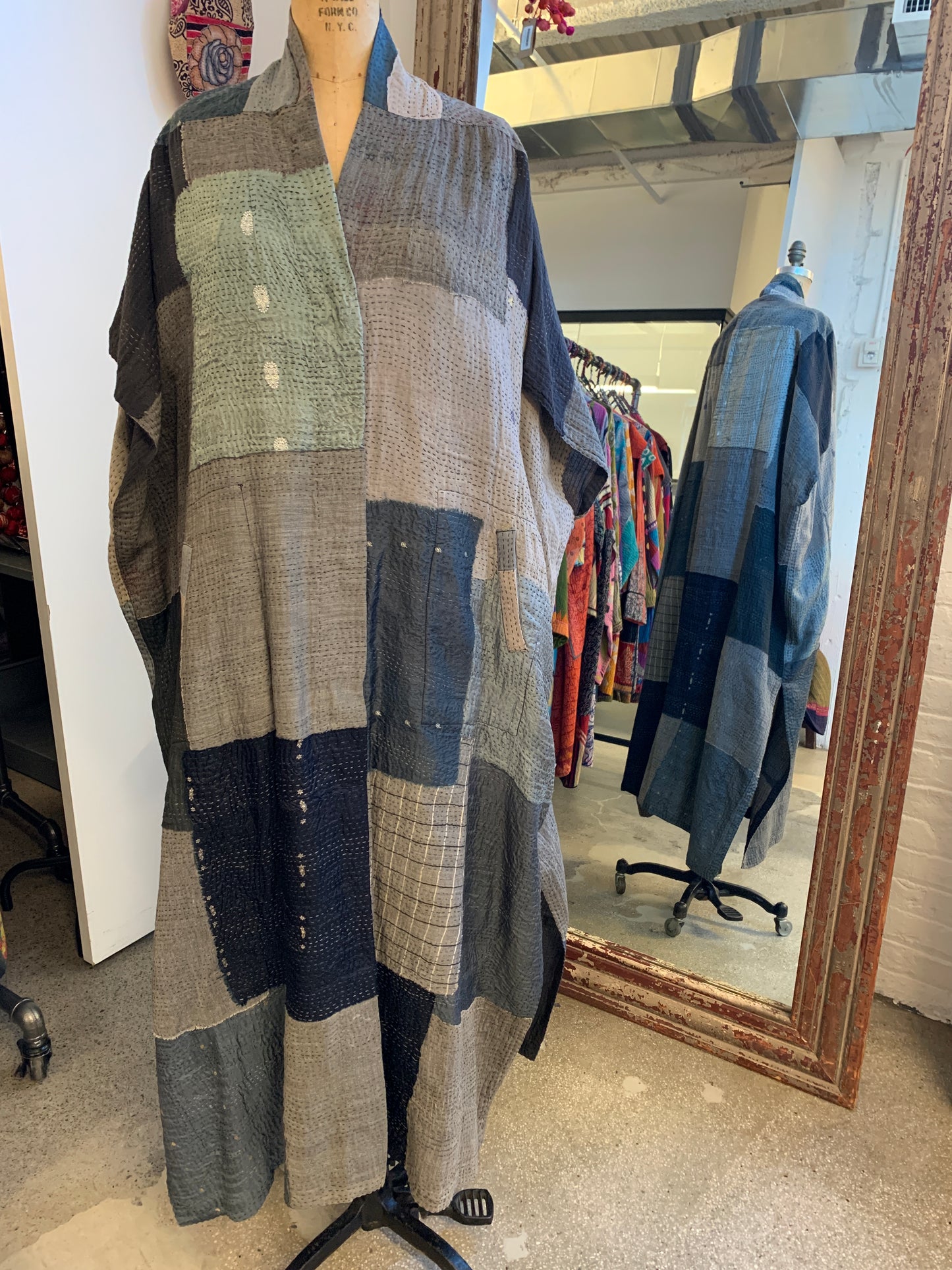 MOSAIC FRAY PATCH KANTHA PONCHO DRESS - zb2443-gry -