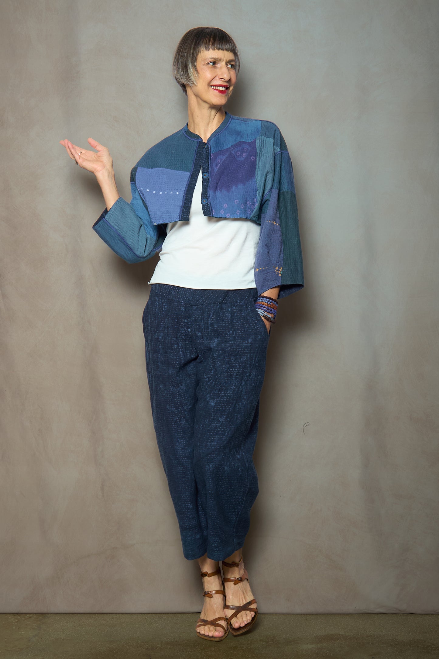DUCK SUN DYE WITH PATCH KANTHA SLEEVE JACKET - us2090-nvy -