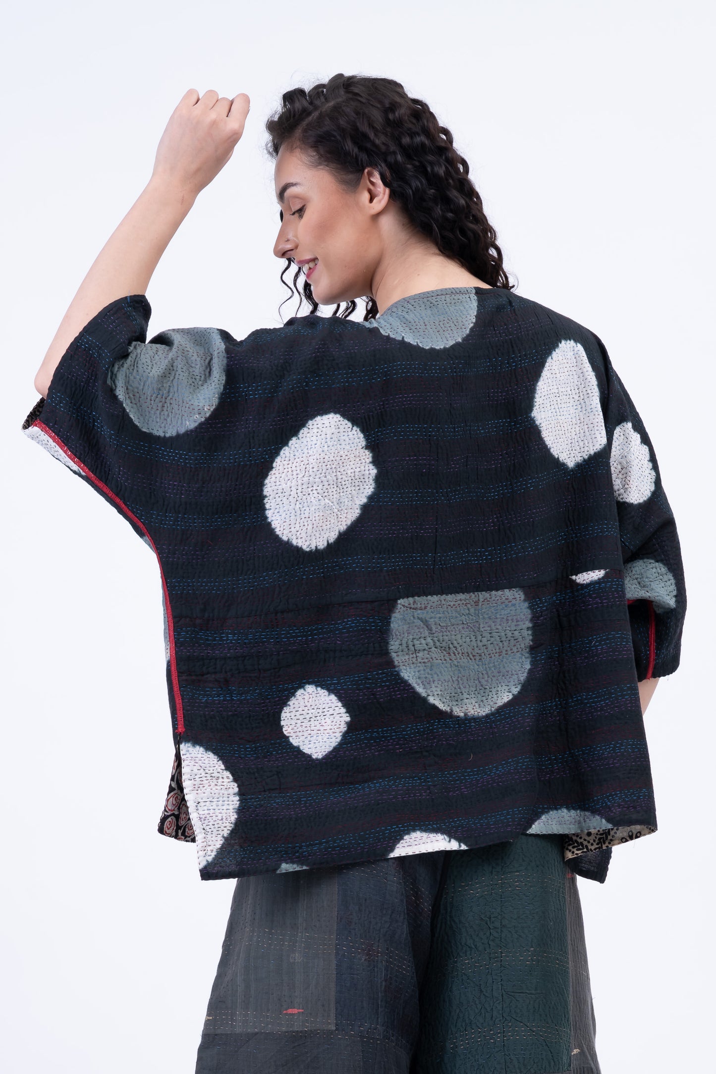 PATCH & CIRCLE PRINT KANTHA BOAT NECK DOLMAN TOP - pc2t100-blk -