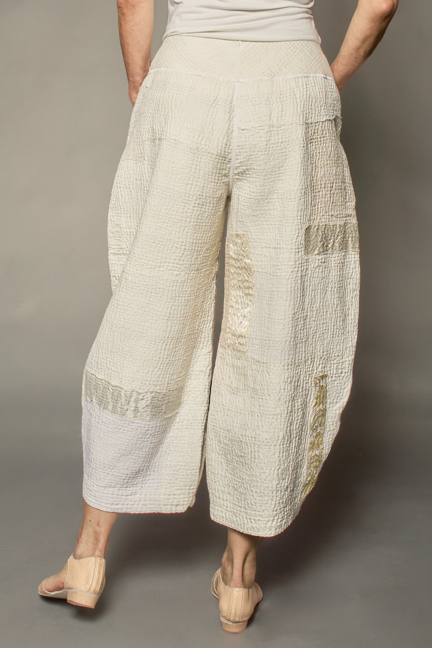 FRAYED PATCH KANTHA LANTERN PANTS - fi4634-ivy -