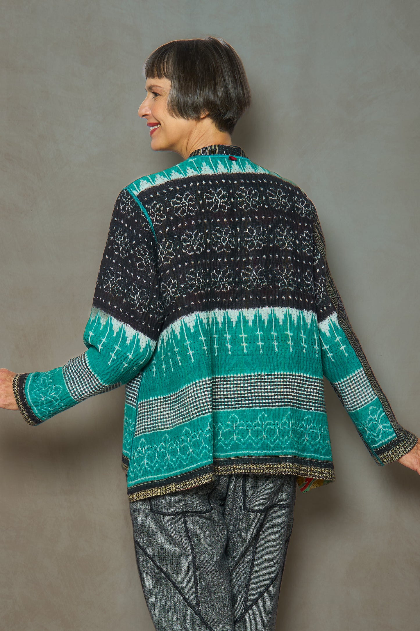 VINTAGE COTTON KANTHA KAFTAN JACKET SHORT - cv4088-0006s -