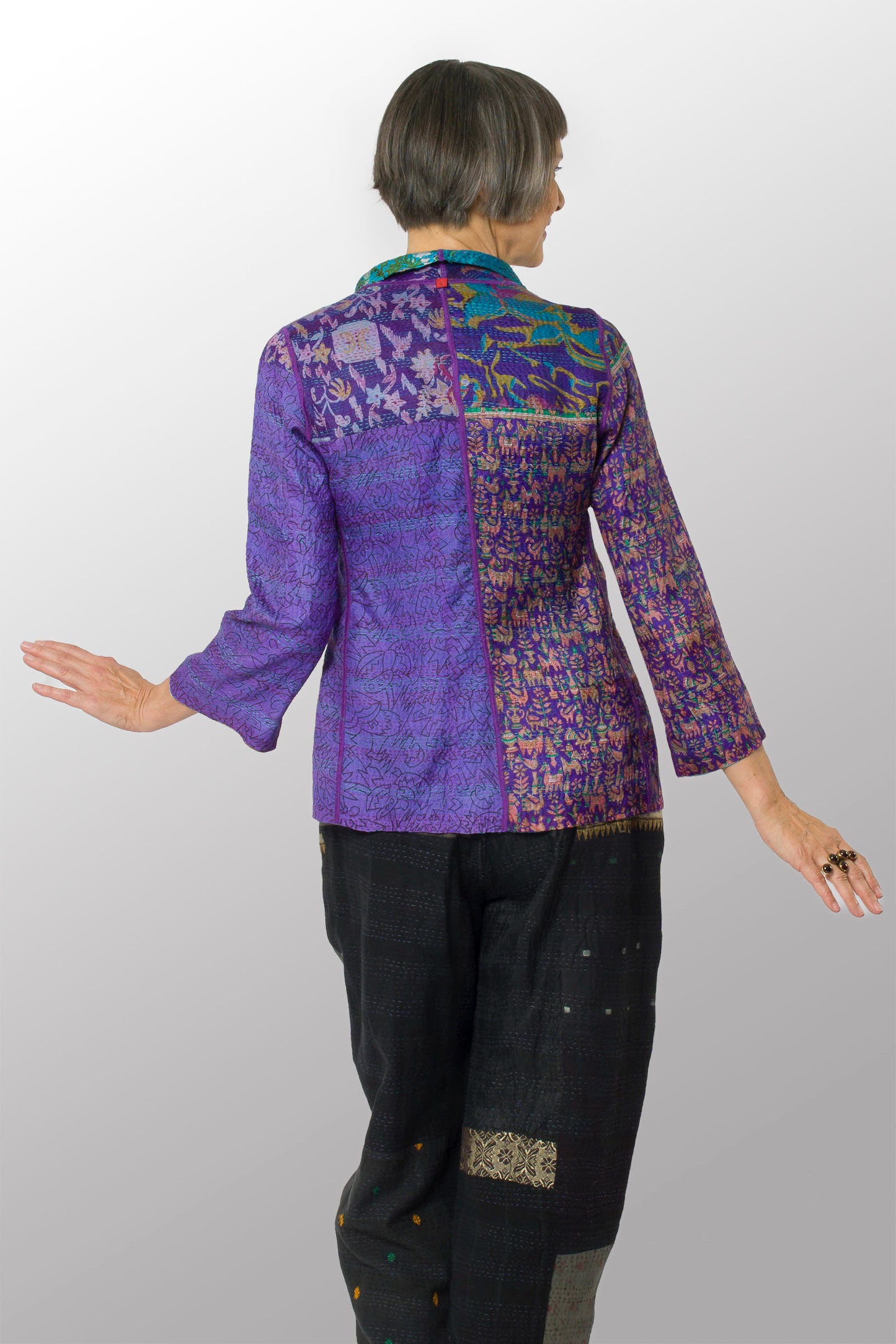 VINTAGE SILK KANTHA SHORT JKT - sv2007-0057s -