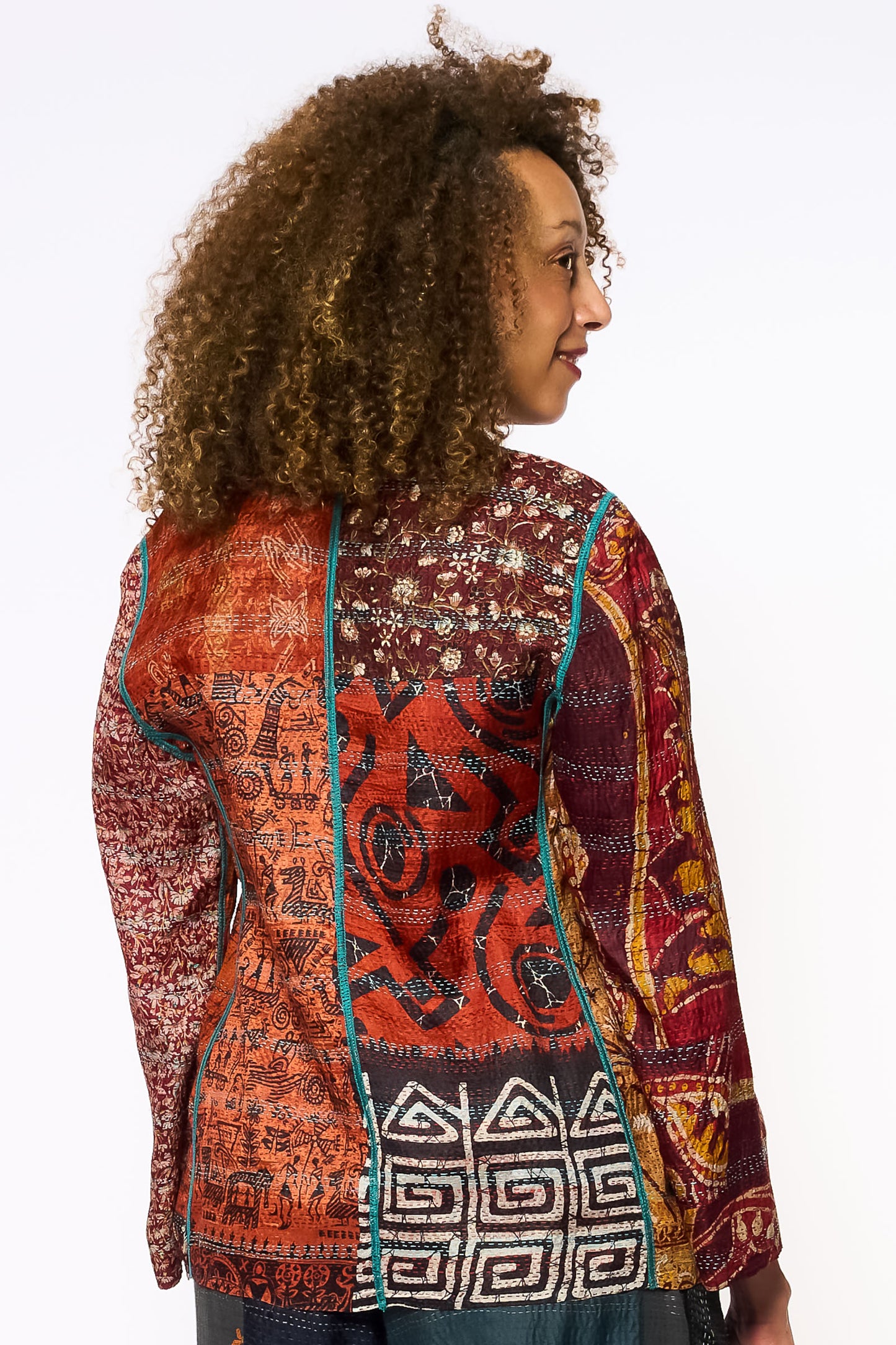 VINTAGE SILK KANTHA SHORT JKT - sv2007-0073m -