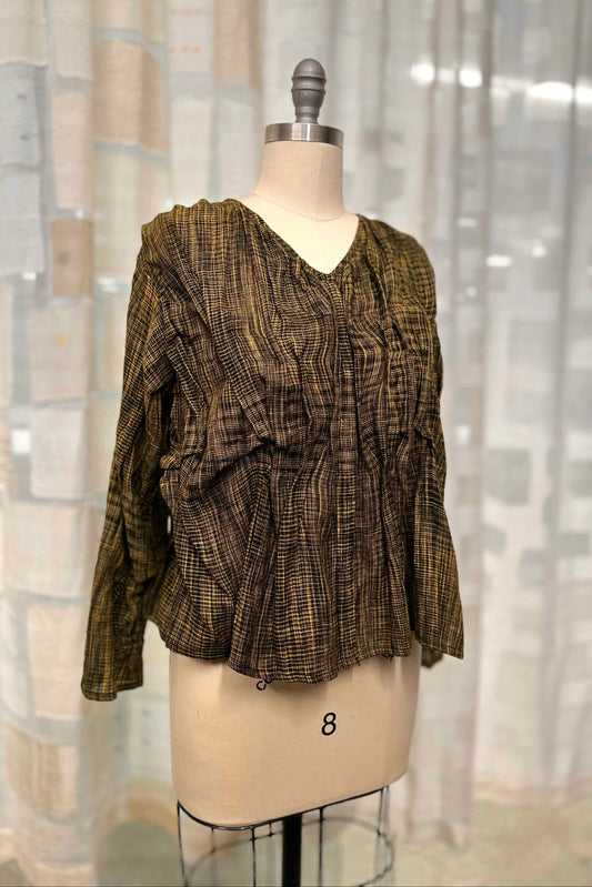 WOVEN TWO TONE COTTON WAVY TUCK V-NECK BLOUSE-NON DYED - wt1575-ylw -