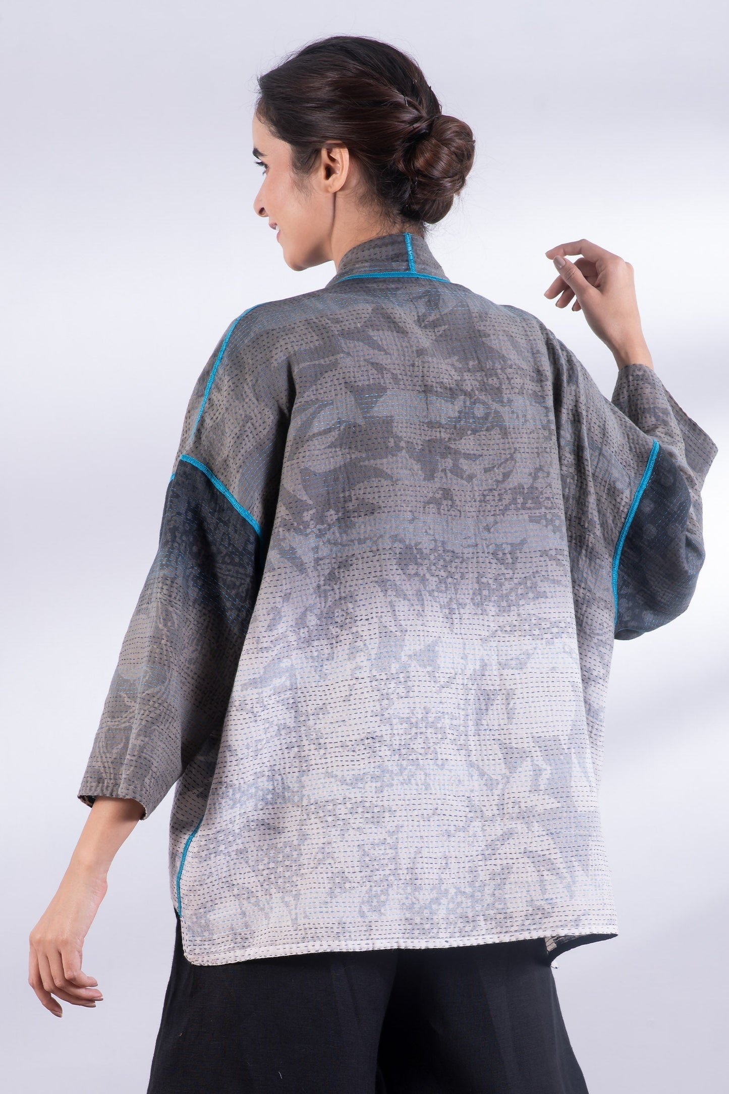 MONOTONE TWILIGHT PRINT KANTHA MINI KIMONO JKT - tp2055-blk -