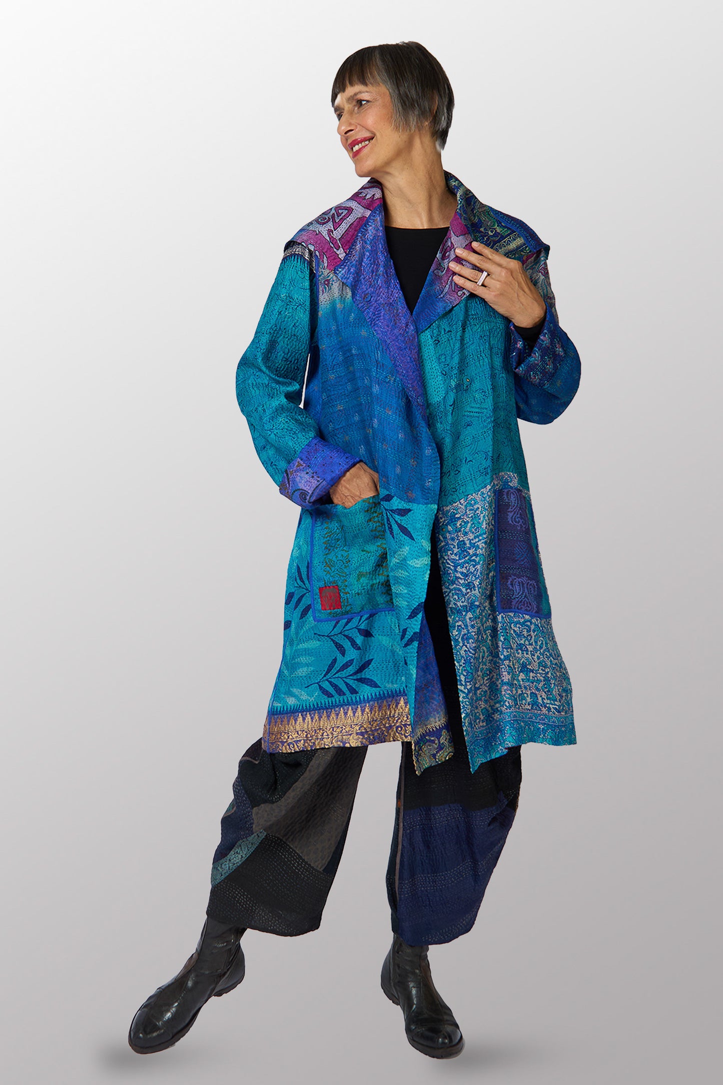 VINTAGE SILK KANTHA POCKET MEDIUM COAT - sv2316-0002a -