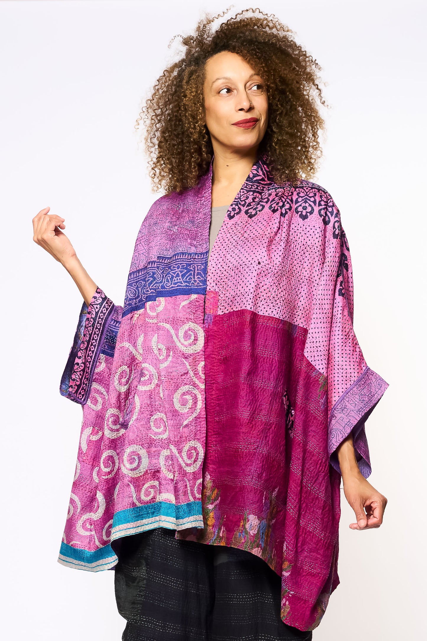 VINTAGE SILK KANTHA DOUBLE COLLAR PONCHO - sv2323-0022a -