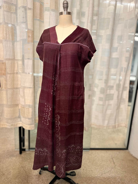 MOSAIC FRAY PATCH KANTHA V-NECK FRENCH SLV. DRESS - zb2467-prp -