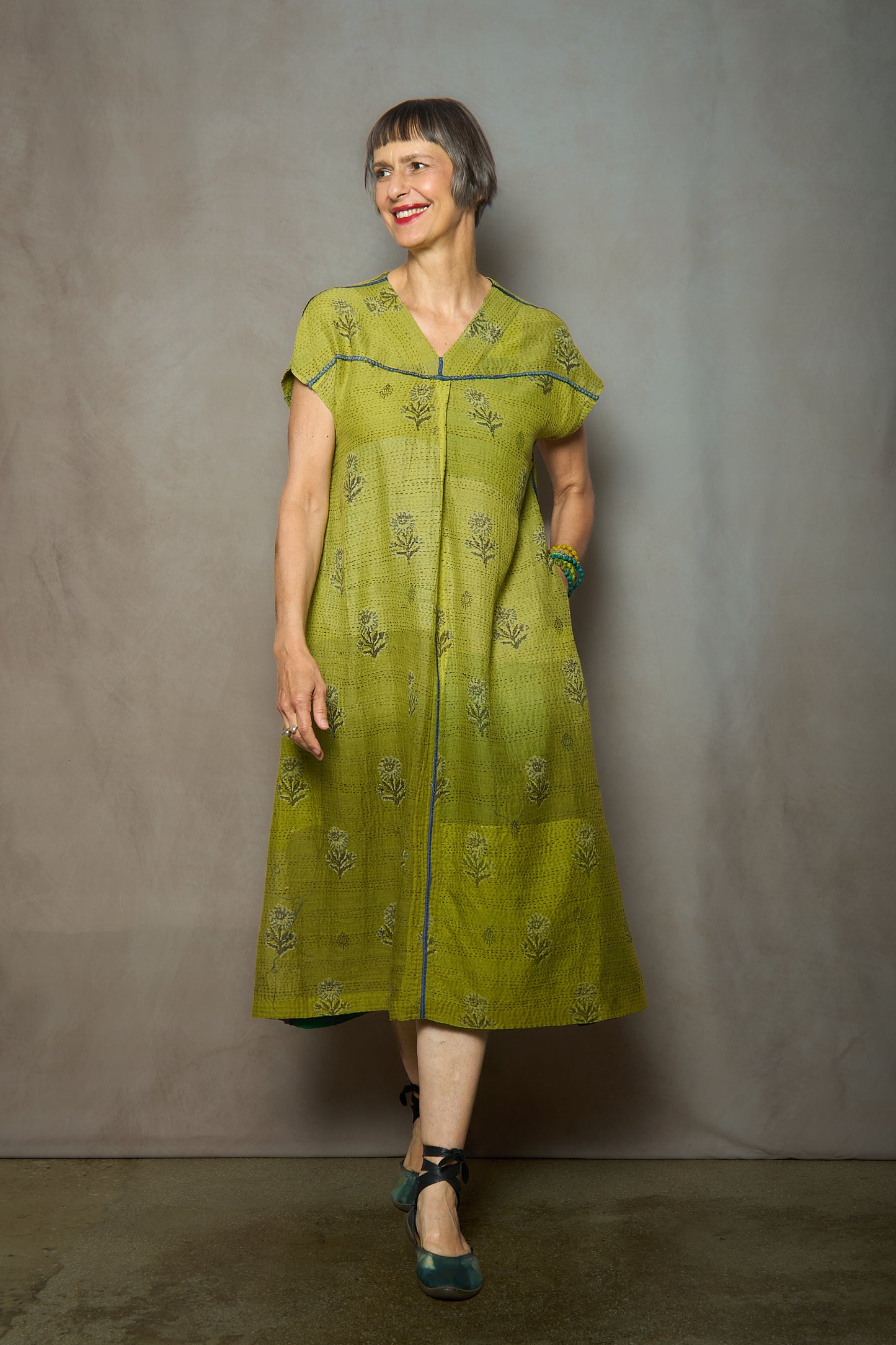 MARBLE FRAY PATCH KANTHA V-NECK FRENCH SLV. DRESS - mf2467-grn -