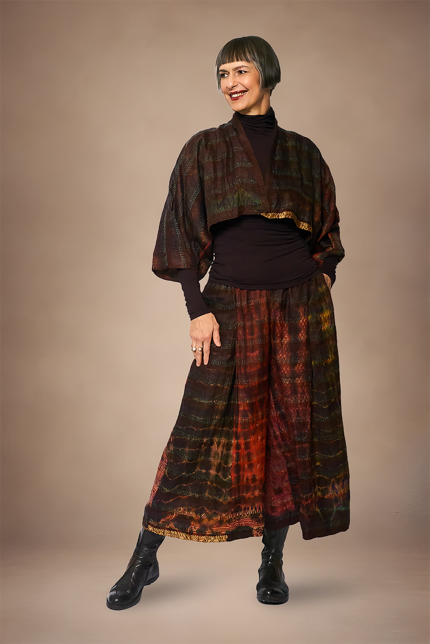 TIE DYE VINTAGE SILK KANTHA PUFF SLV. SHRUG - st-sv2062-brn -